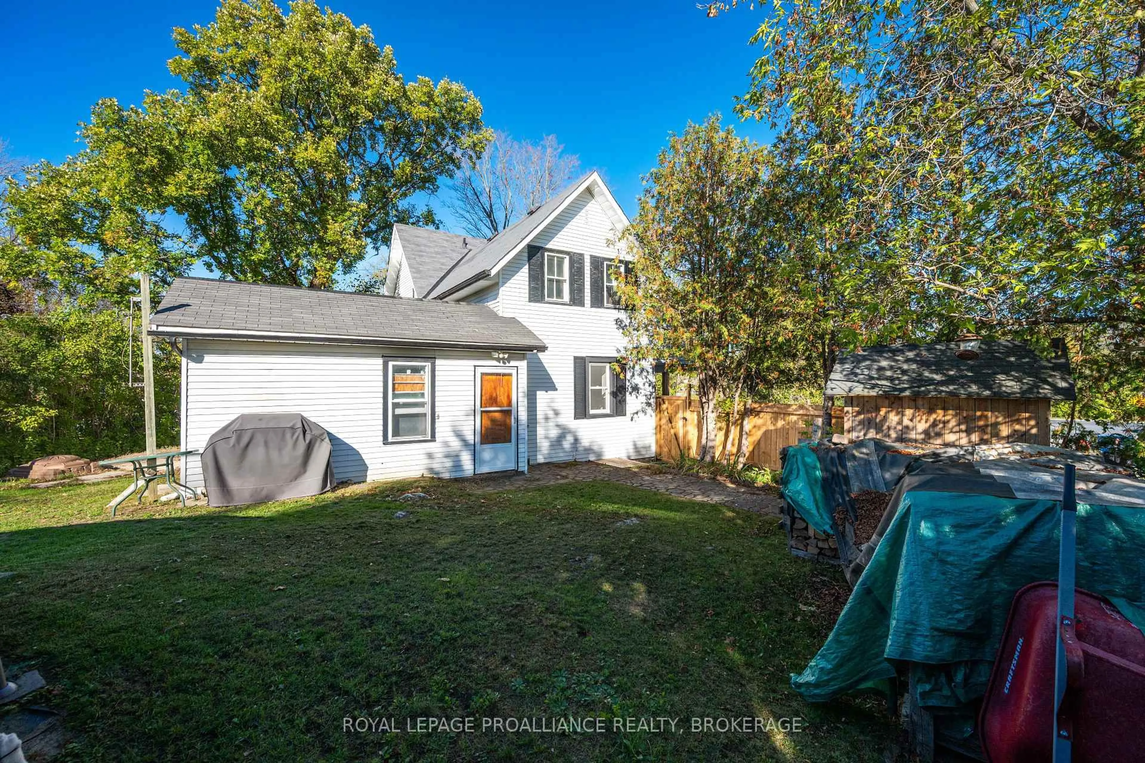 A pic from outside/outdoor area/front of a property/back of a property/a pic from drone, street for 4376 Bellrock Rd, Verona Ontario K0H 2W0