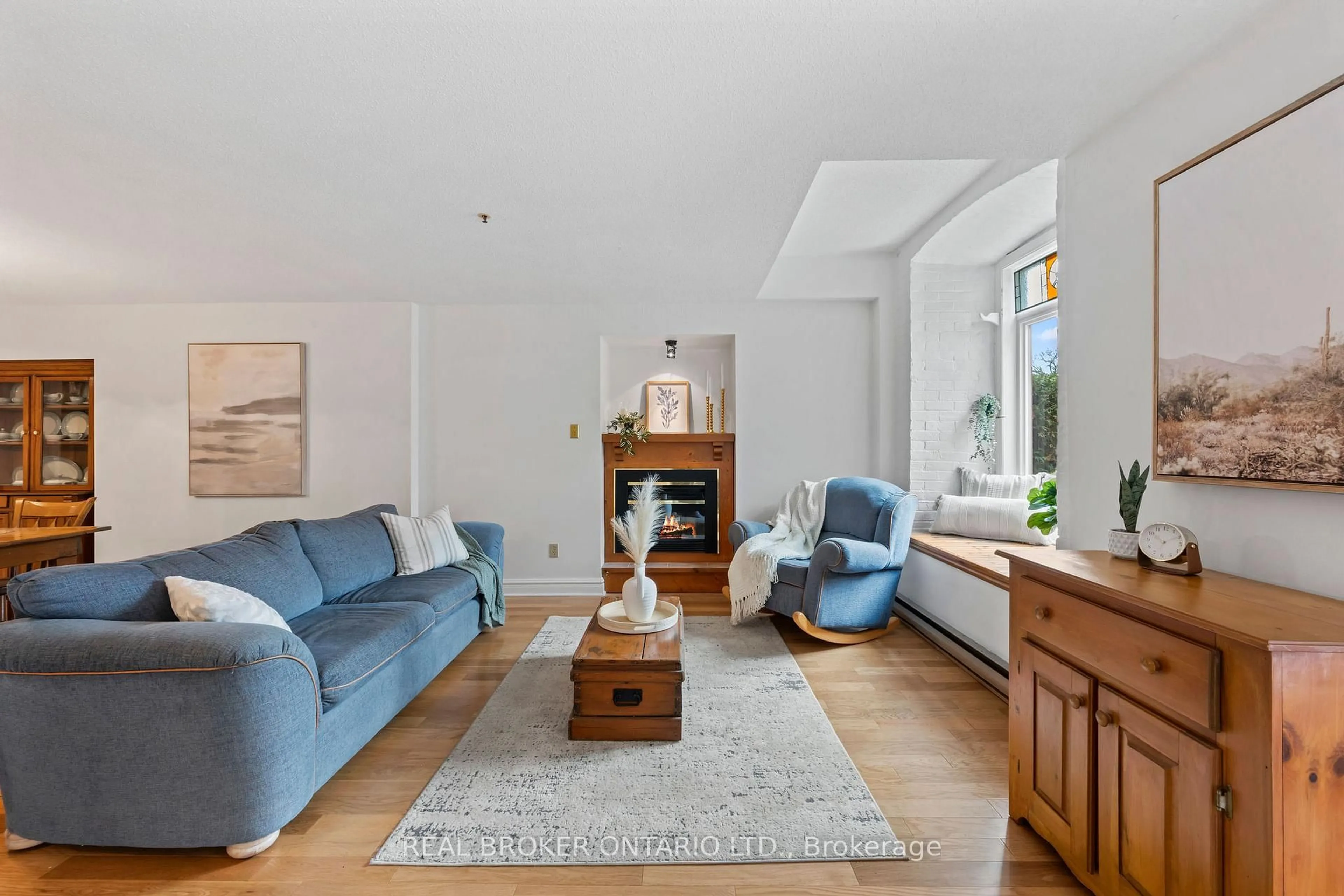 Living room with furniture, unknown for 1 Rosamond St #6, Almonte Ontario K0A 1A0