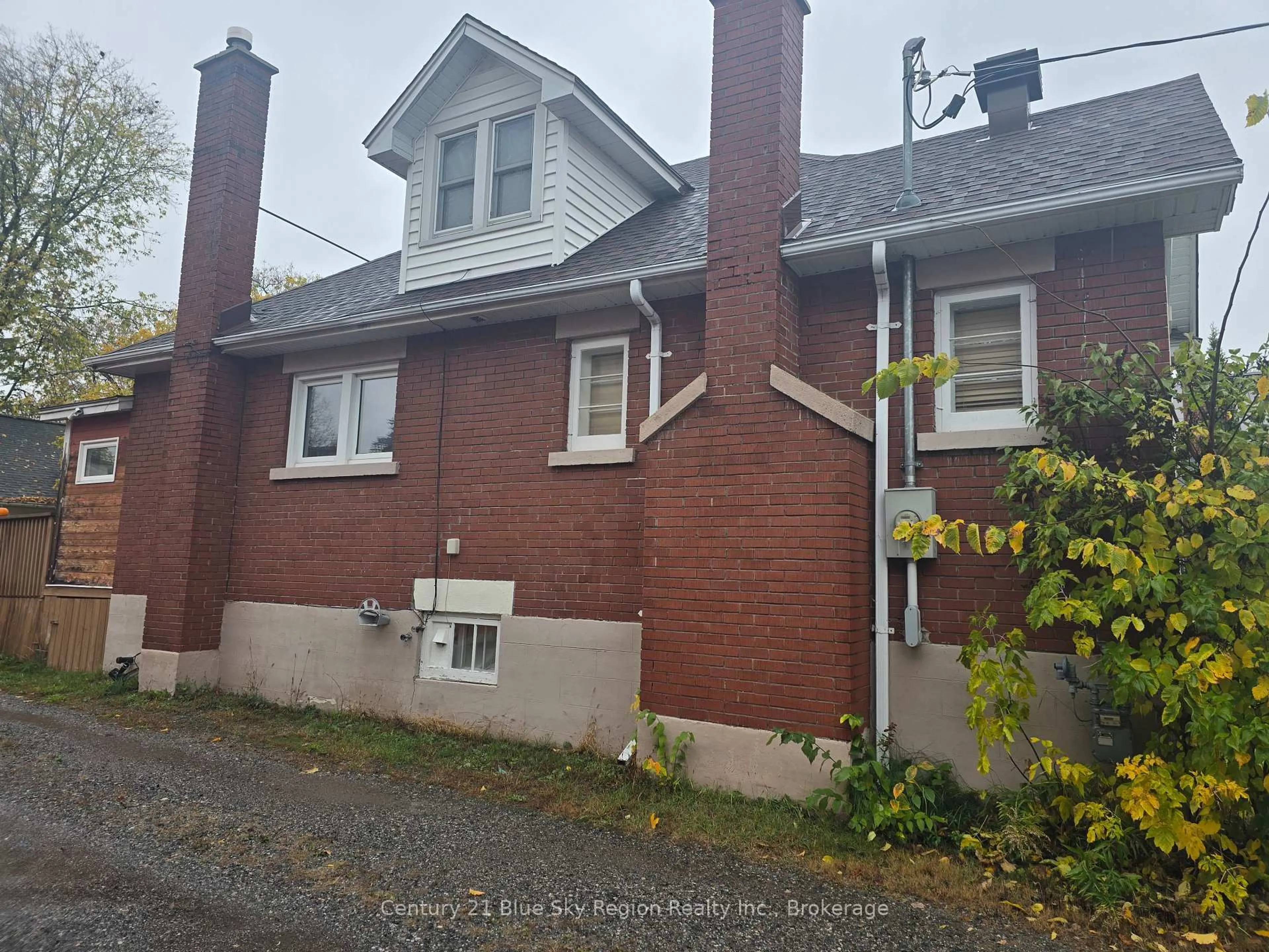 Unknown for 171 Fifth Ave, North Bay Ontario P1B 3N4