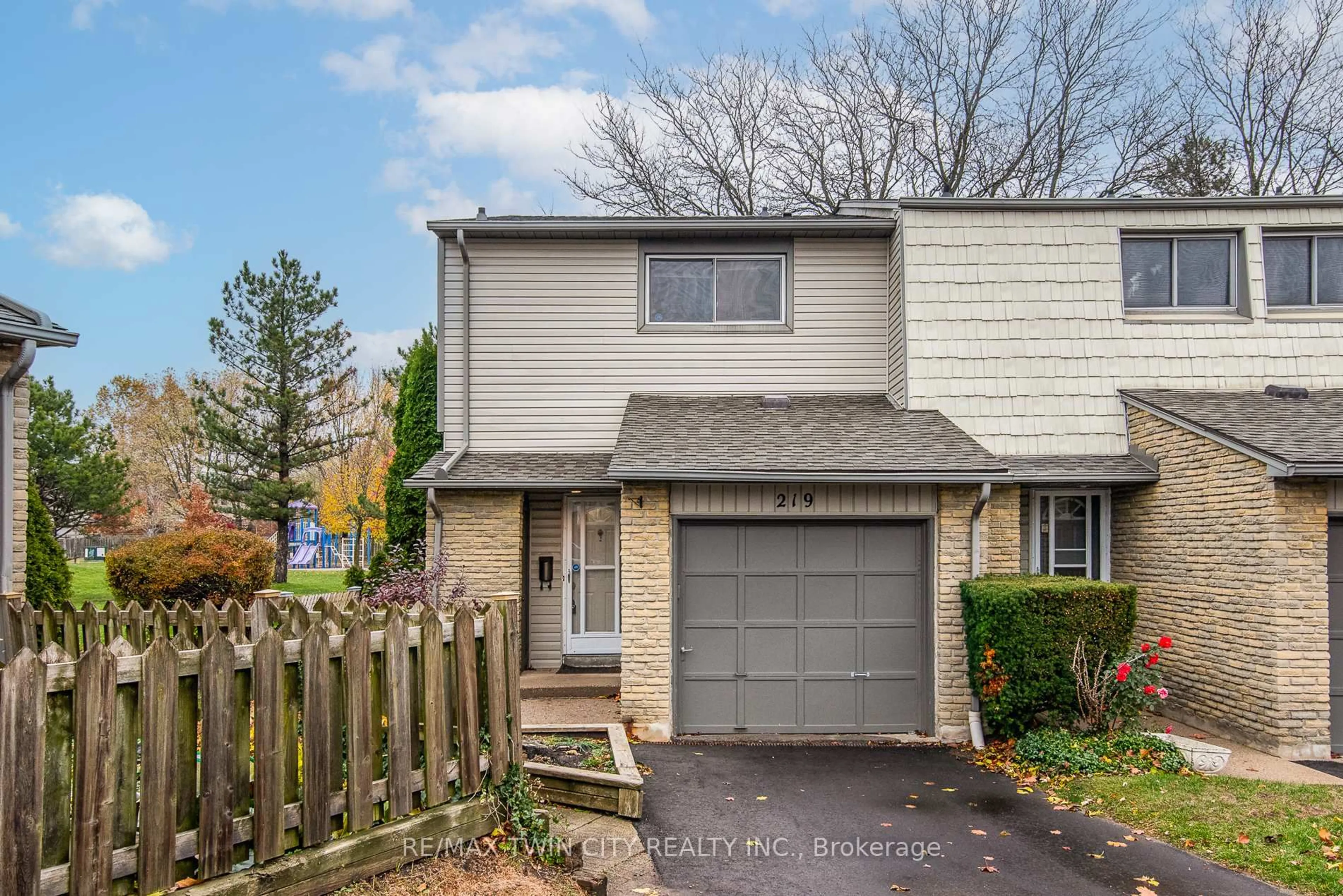 Home with vinyl exterior material, street for 219 Deveron Cres, London South Ontario N5Z 4J7