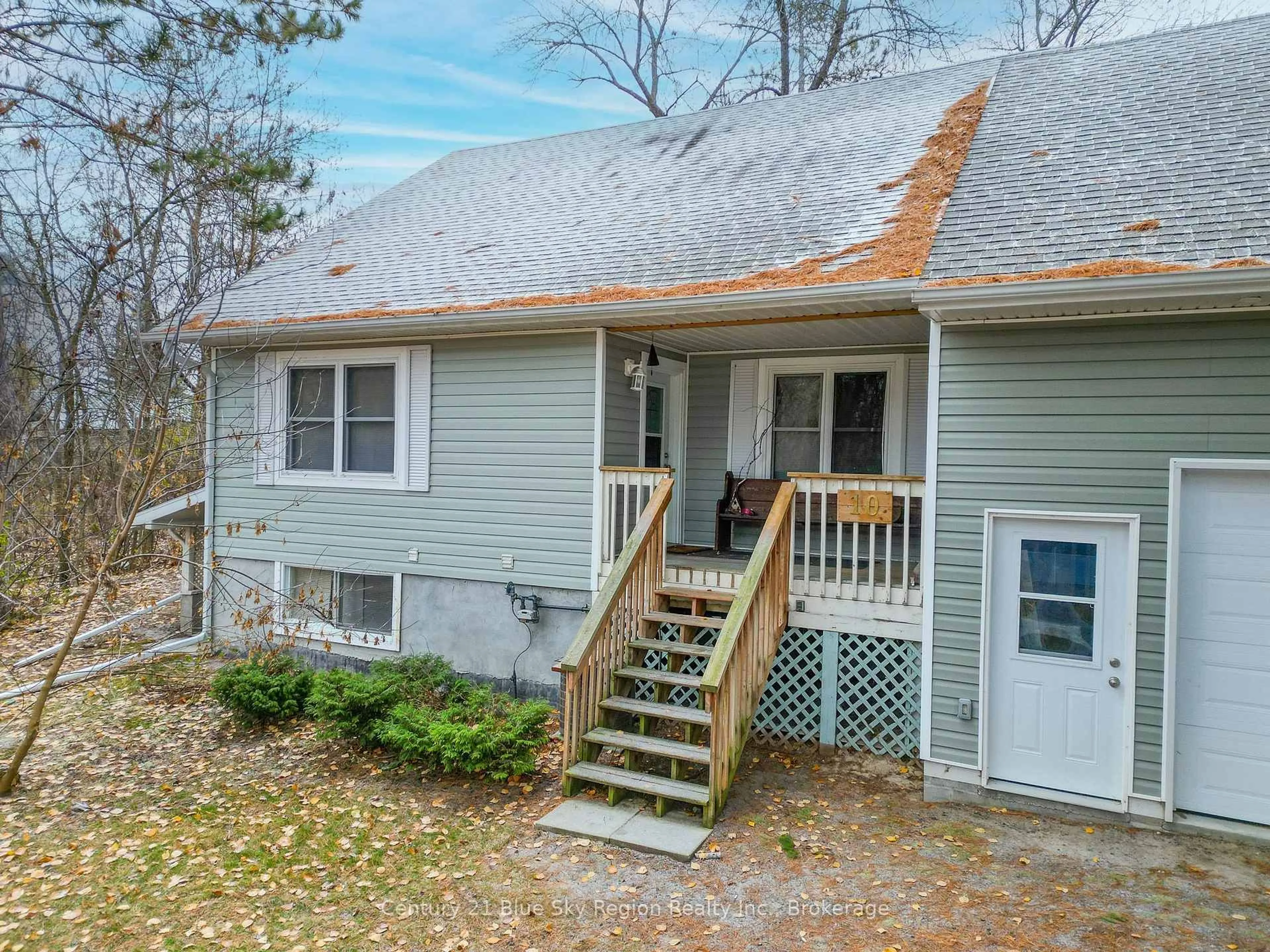 Unknown for 10 Toronto St, Callander Ontario P0H 1H0