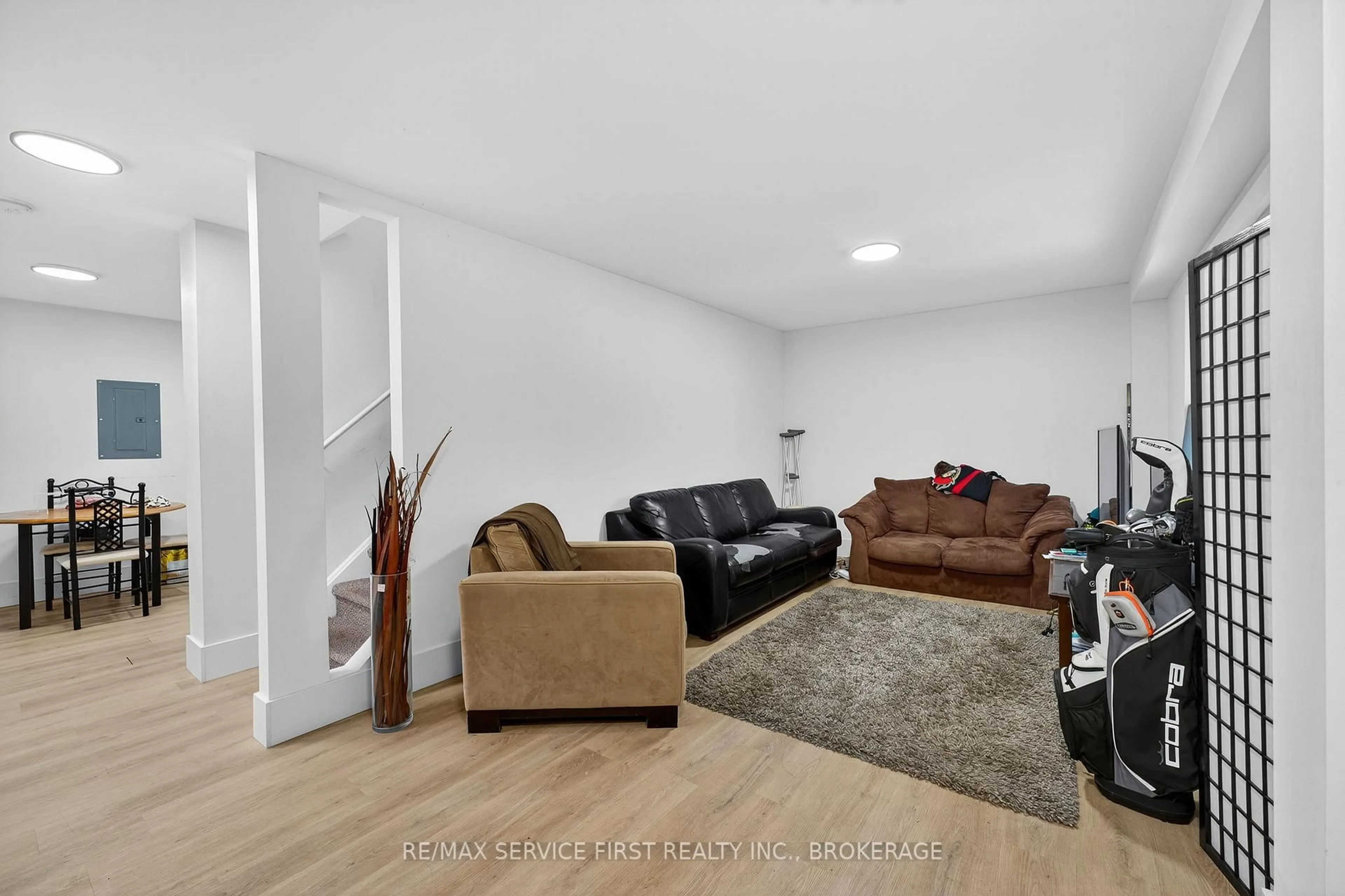 Living room with furniture, unknown for 15 Foster St, Kingston Ontario K7M 6L2