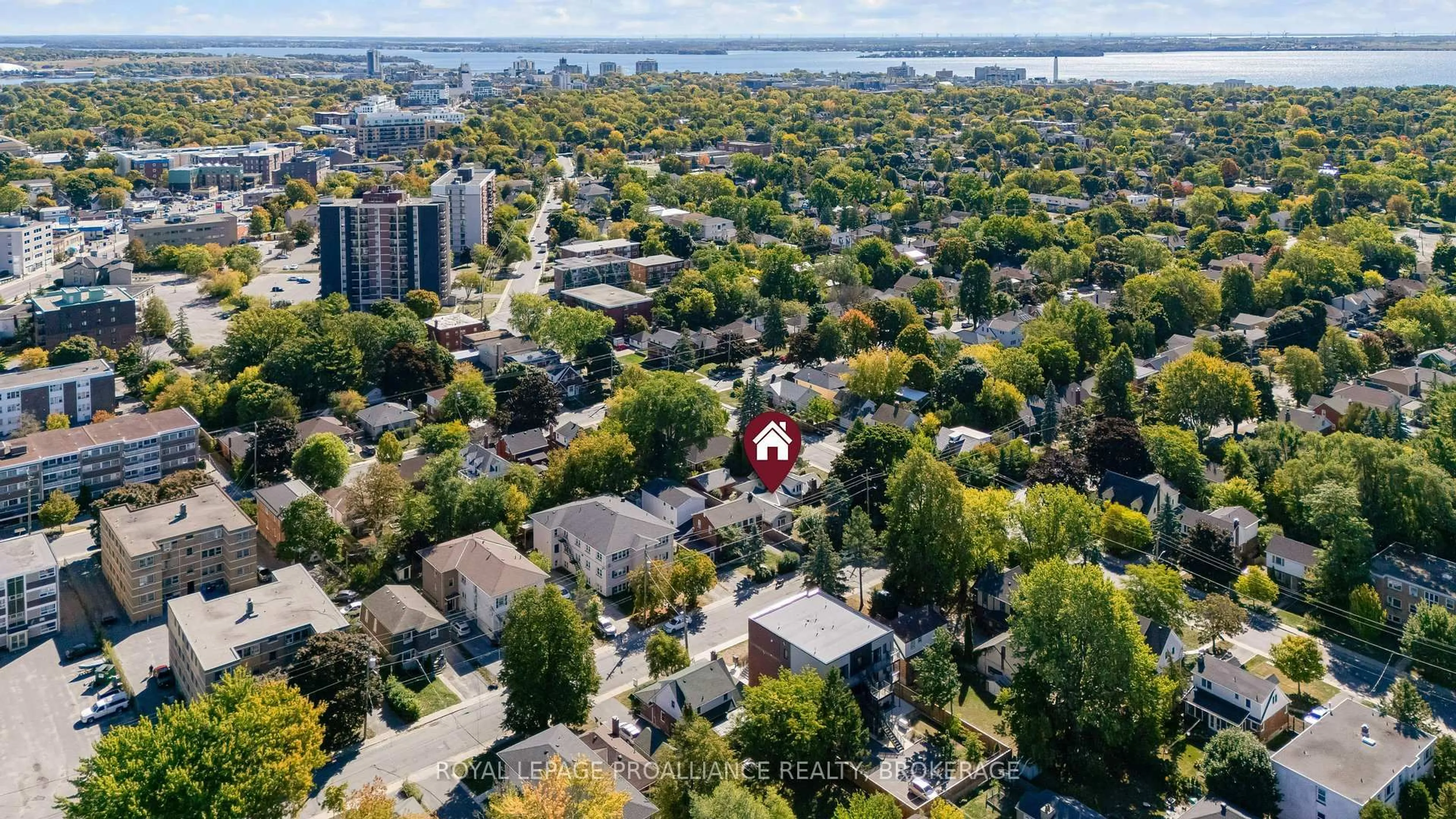 A pic from outside/outdoor area/front of a property/back of a property/a pic from drone, city buildings view from balcony for 235 Park St, Kingston Ontario K7L 1K4