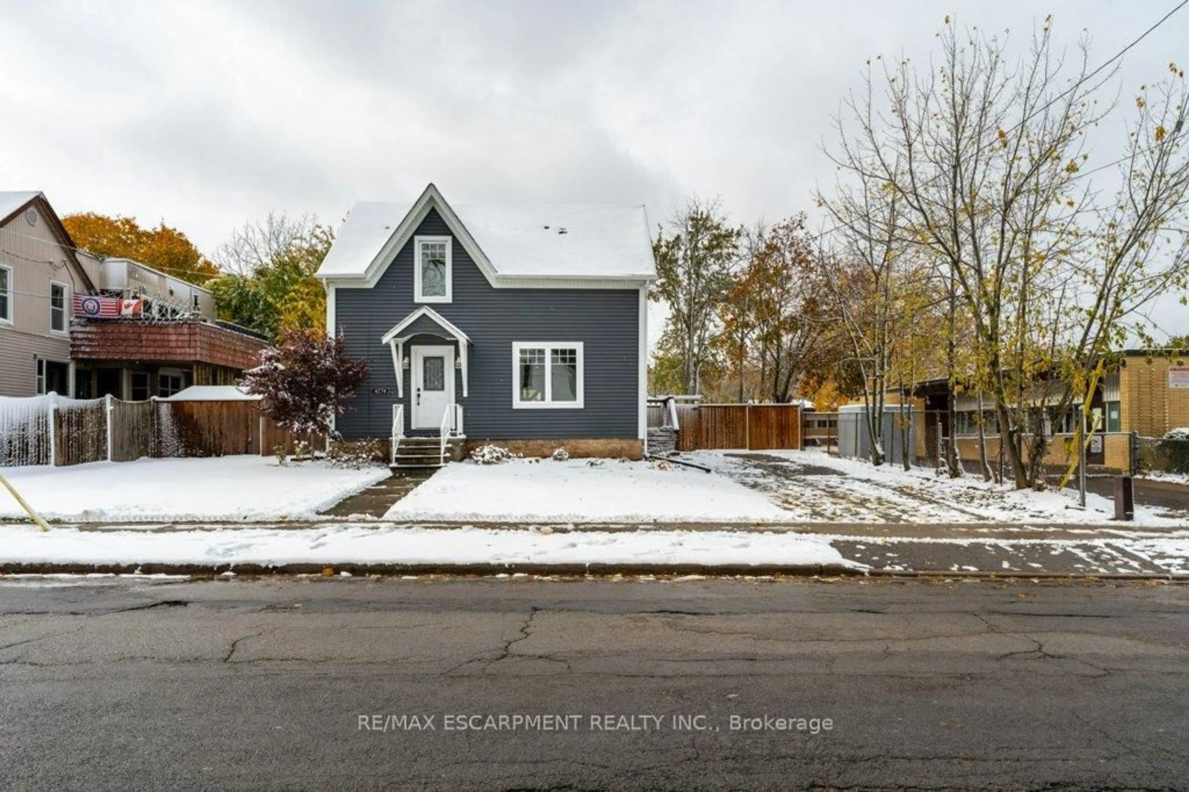 Unknown for 4274 William St, Lincoln Ontario L0R 1B0