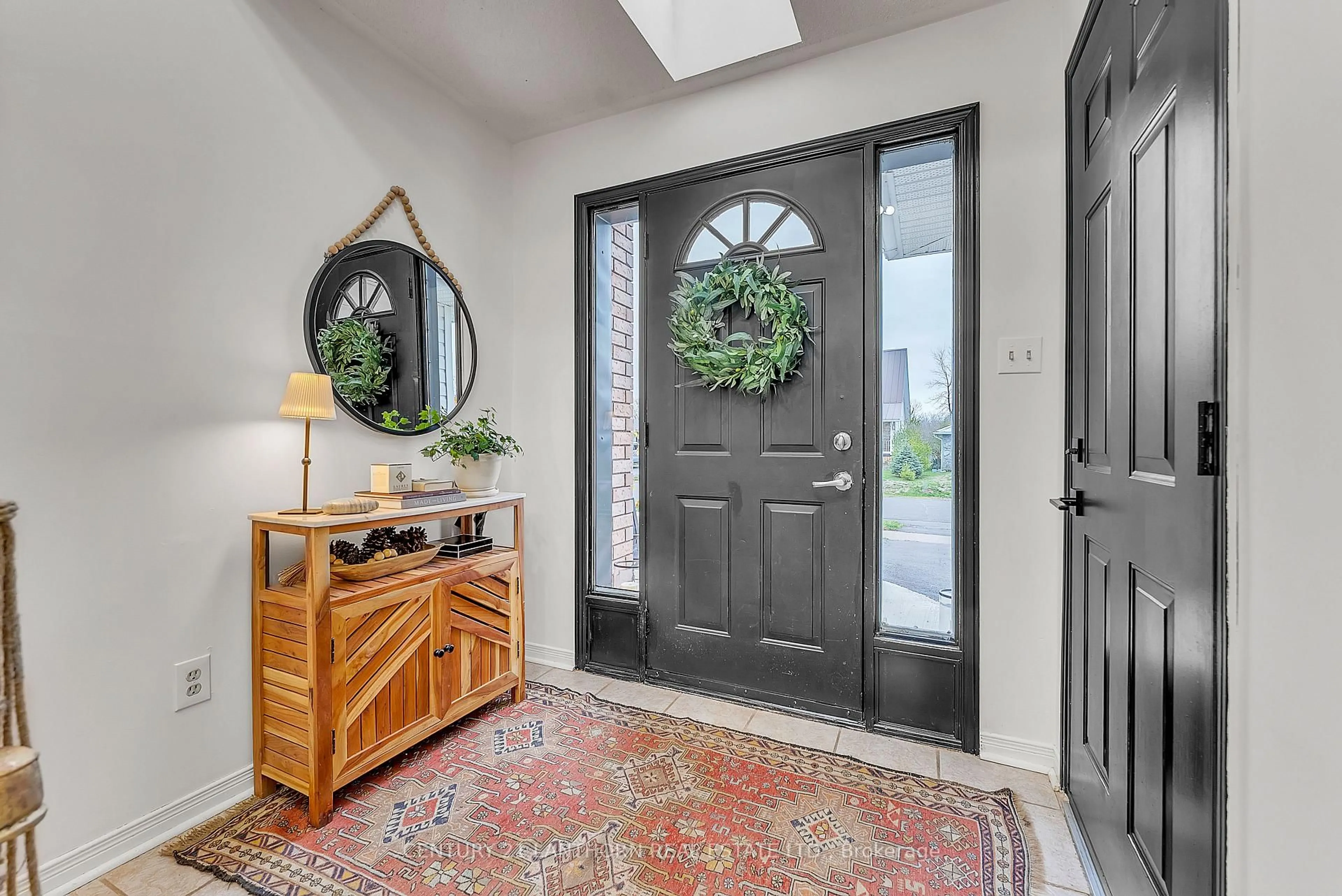Indoor entryway for 31 First Ave, Prince Edward County Ontario K0K 3L0