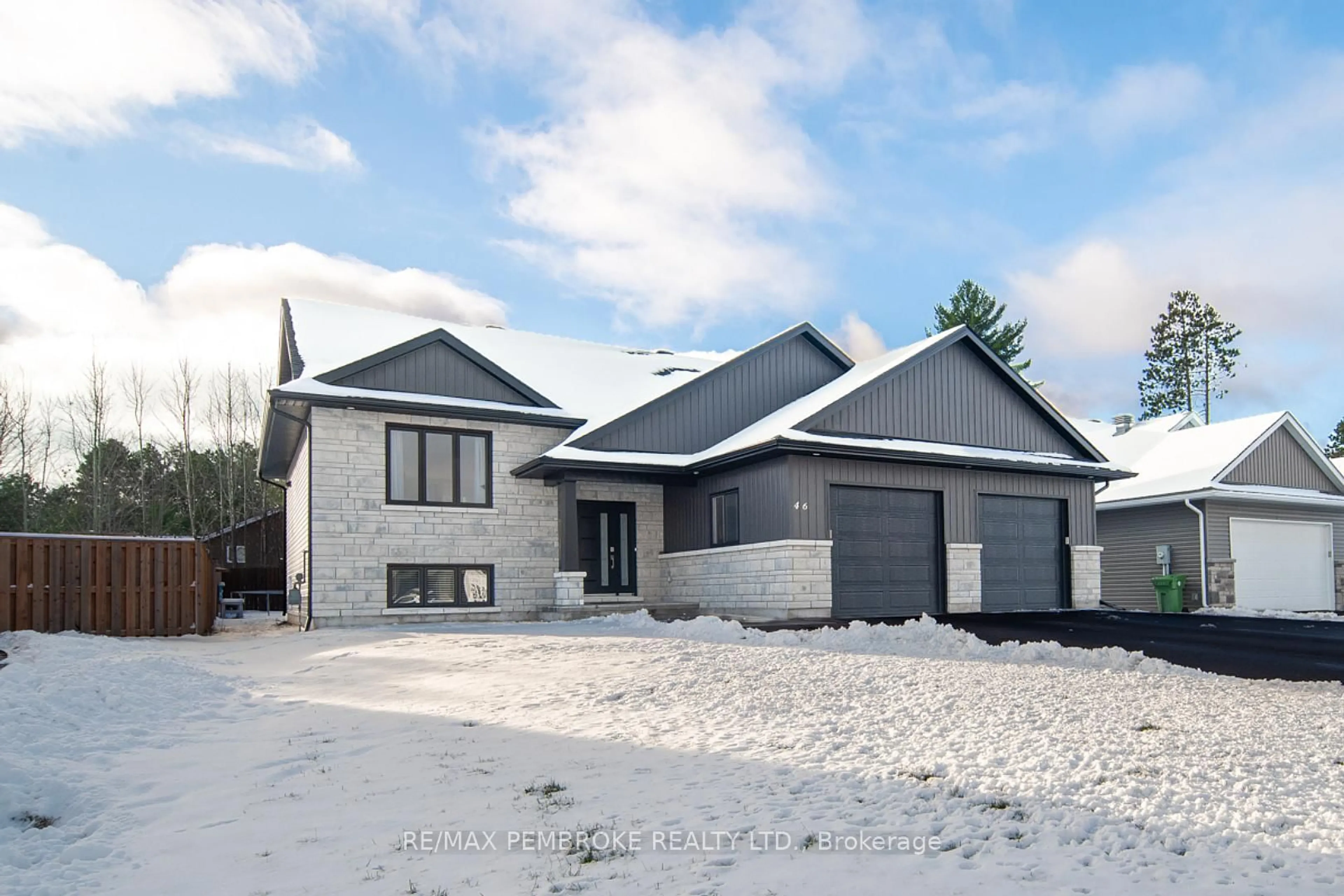 Home with brick exterior material, street for 46 Liam St, Petawawa Ontario K8H 0G8