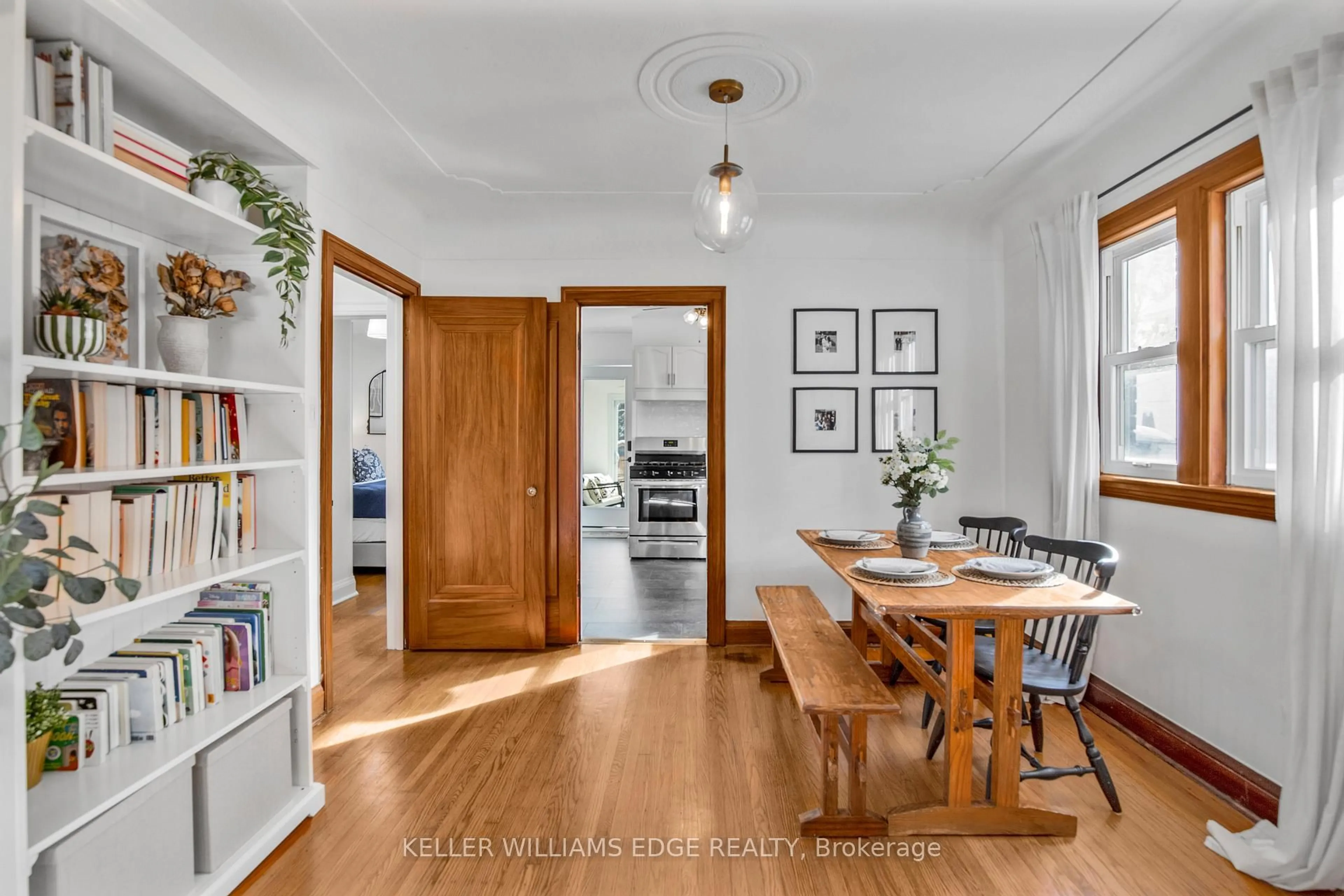 Dining room, wood/laminate floor for 45 Barons Ave, Hamilton Ontario L8K 2Y1