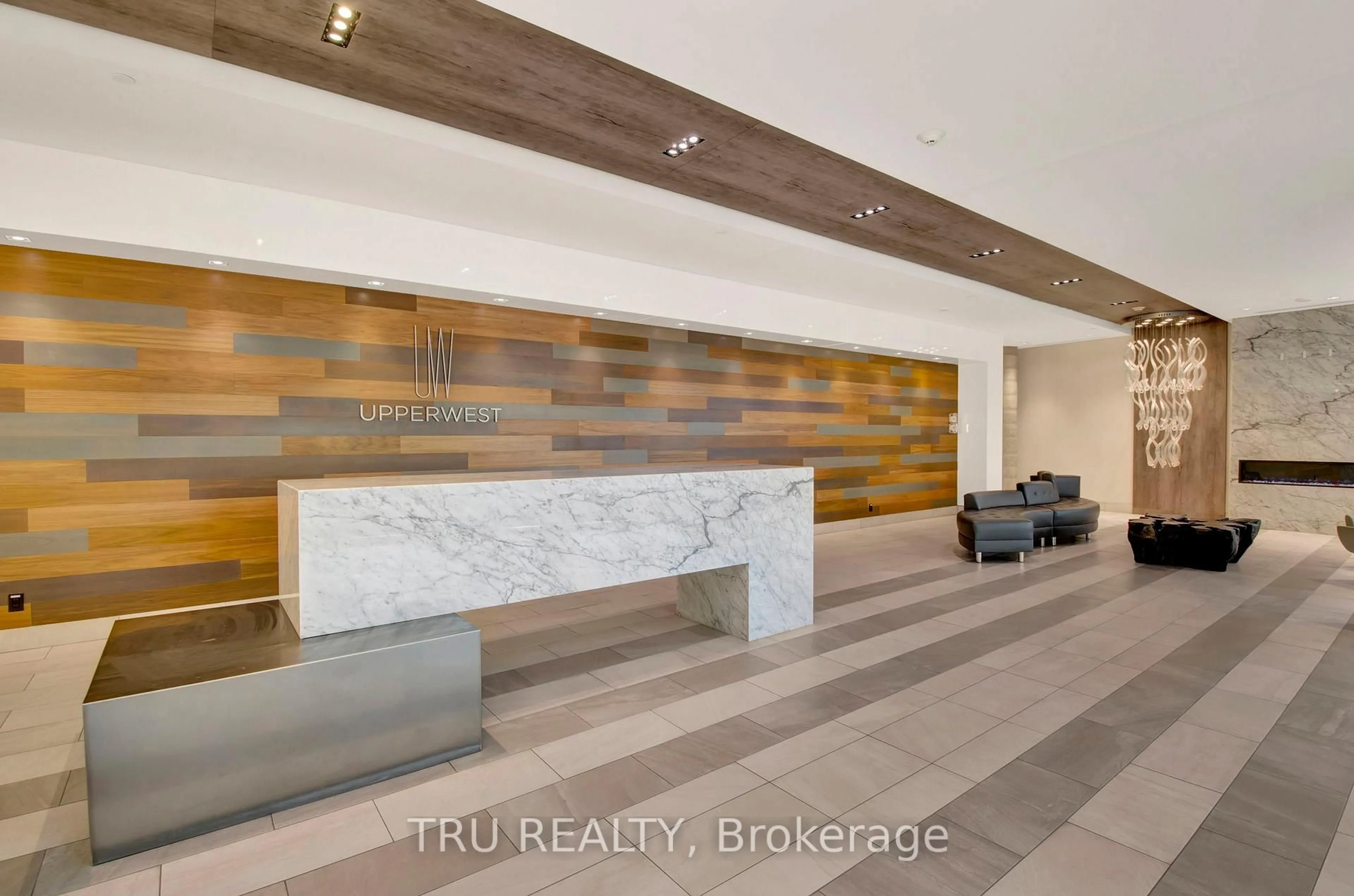 Lobby for 485 Richmond Rd #910, Ottawa Ontario K2A 3W9