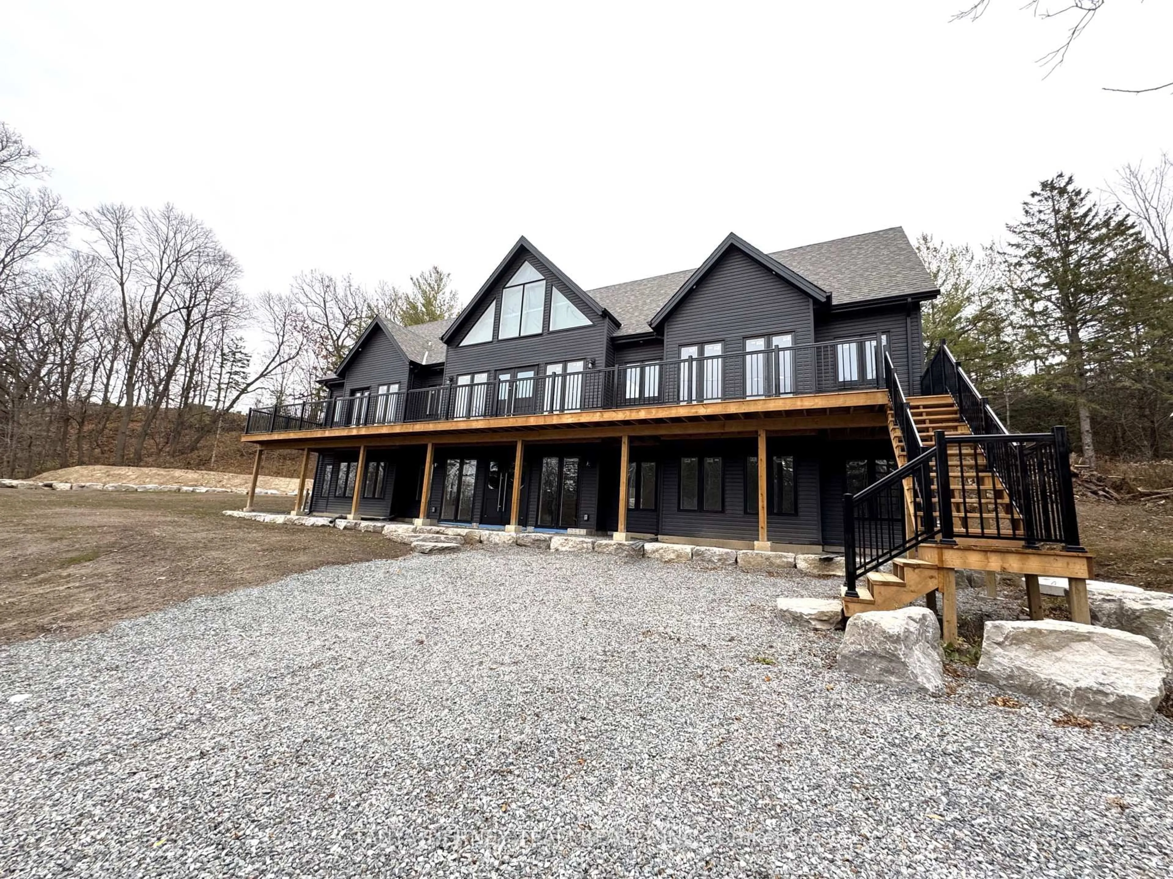 A pic from outside/outdoor area/front of a property/back of a property/a pic from drone, unknown for 5227 Waldon Rd, Hamilton Township Ontario K0K 2E0