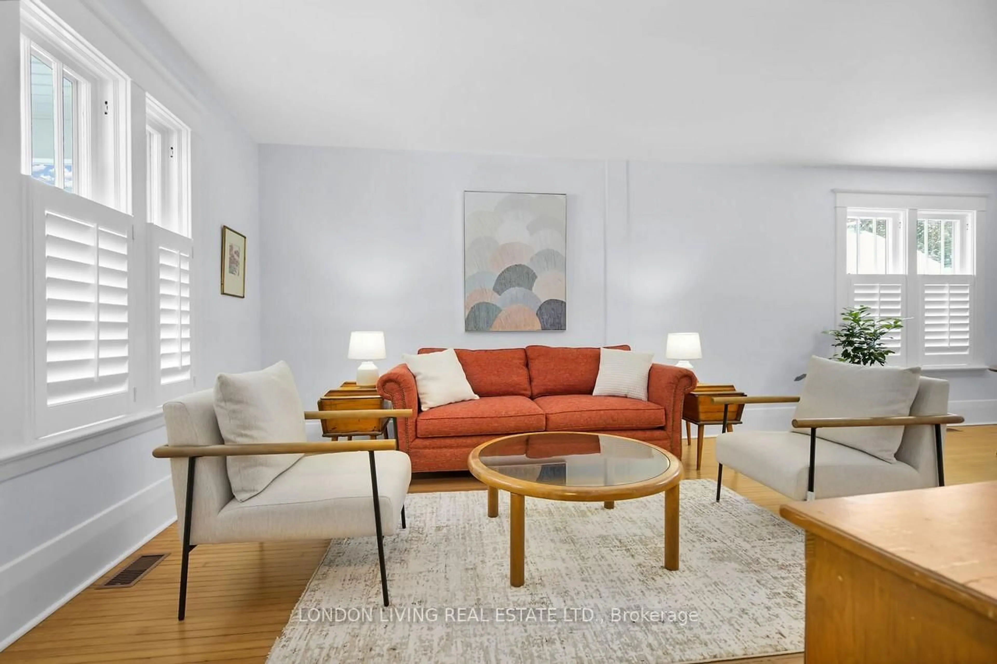 Living room with furniture, unknown for 202 Emery St, London South Ontario N6C 2E2