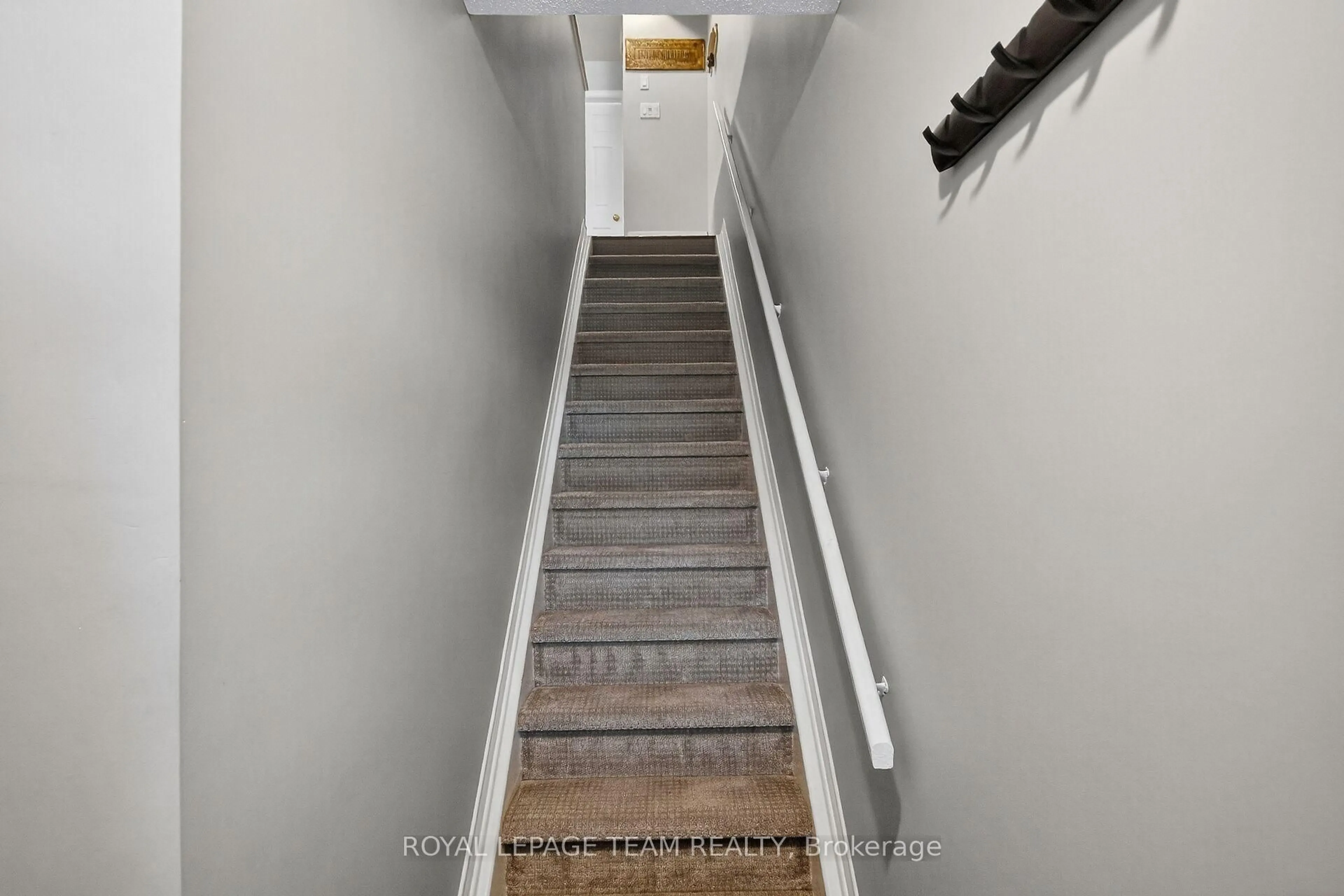 Stairs for 144 Berrigan Dr, Ottawa Ontario K2J 0J4