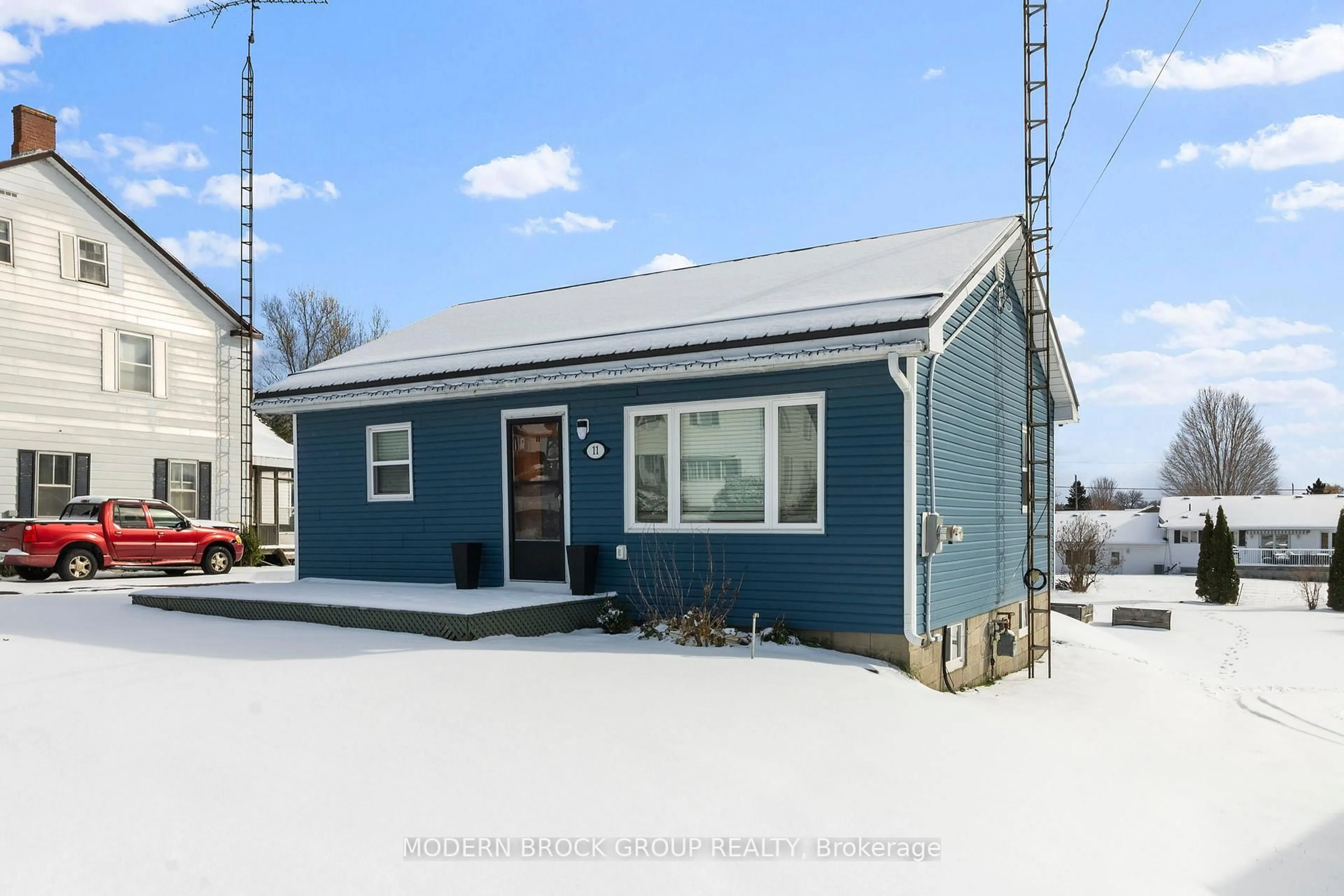 Home with vinyl exterior material, street for 11 Main St, Athens Ontario K0E 1B0