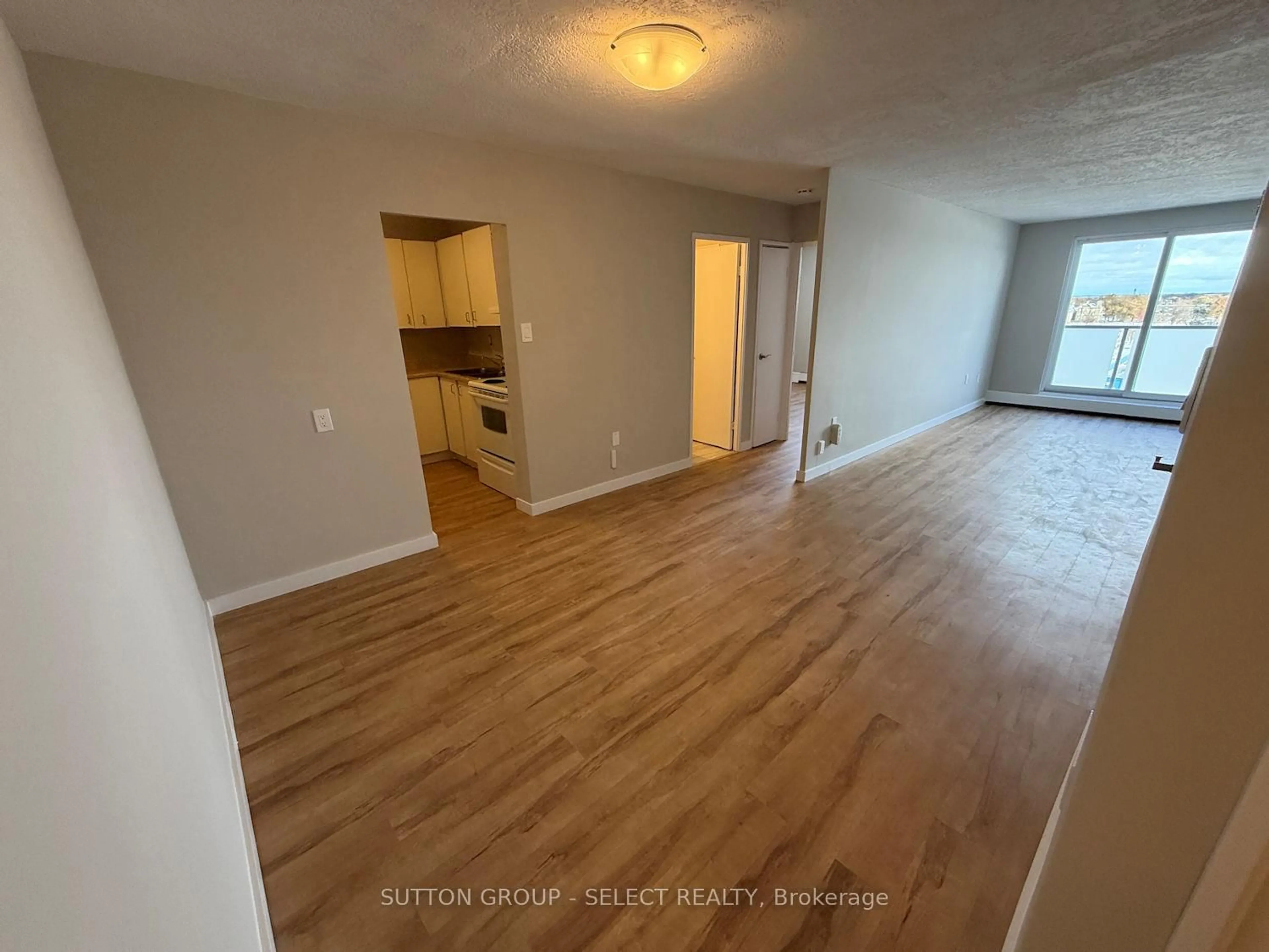 A pic of a room for 573 Mornington Ave #1107, London East Ontario N5Y 4T9