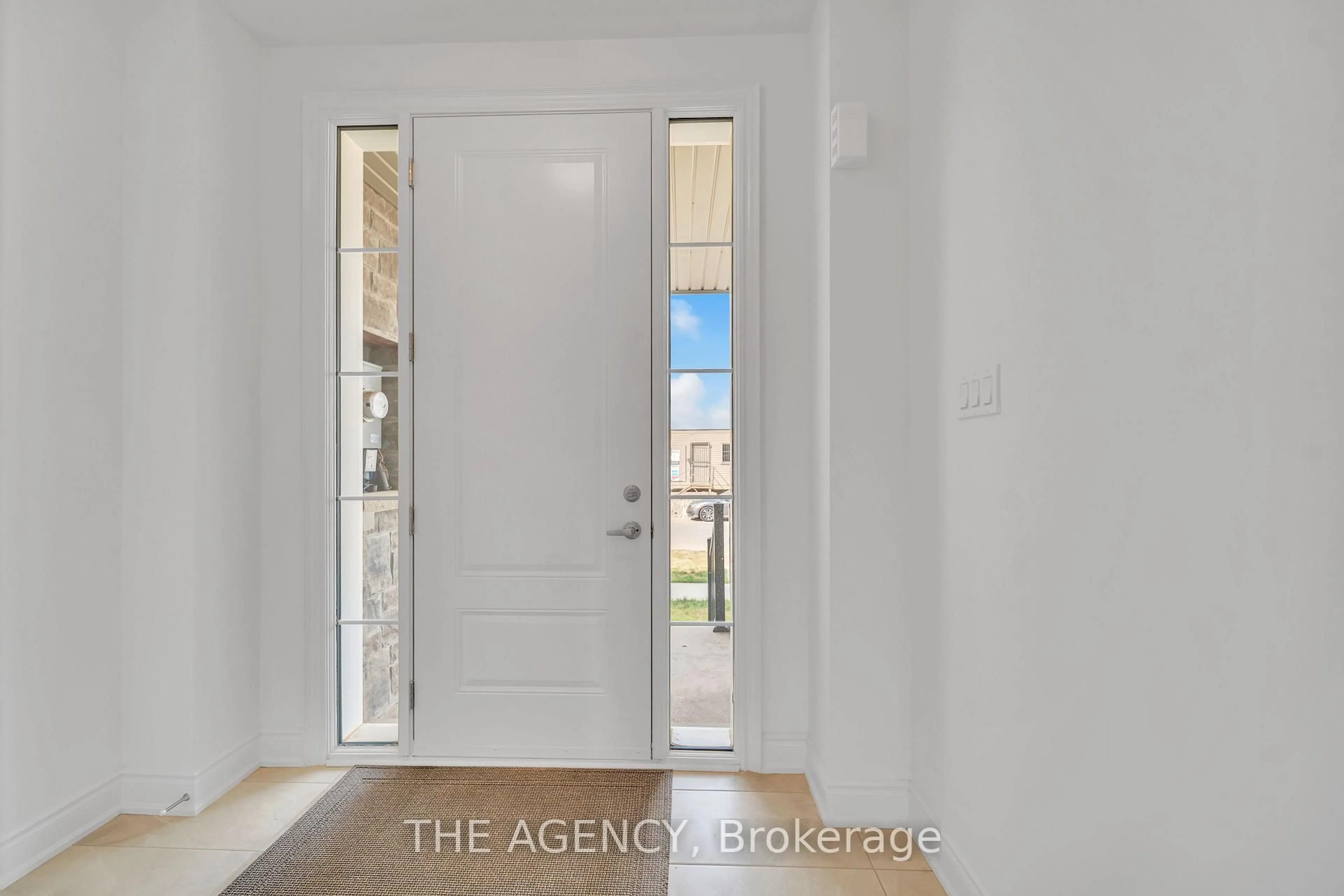 Indoor entryway for 17 Steer Rd, Erin Ontario N0B 1T0