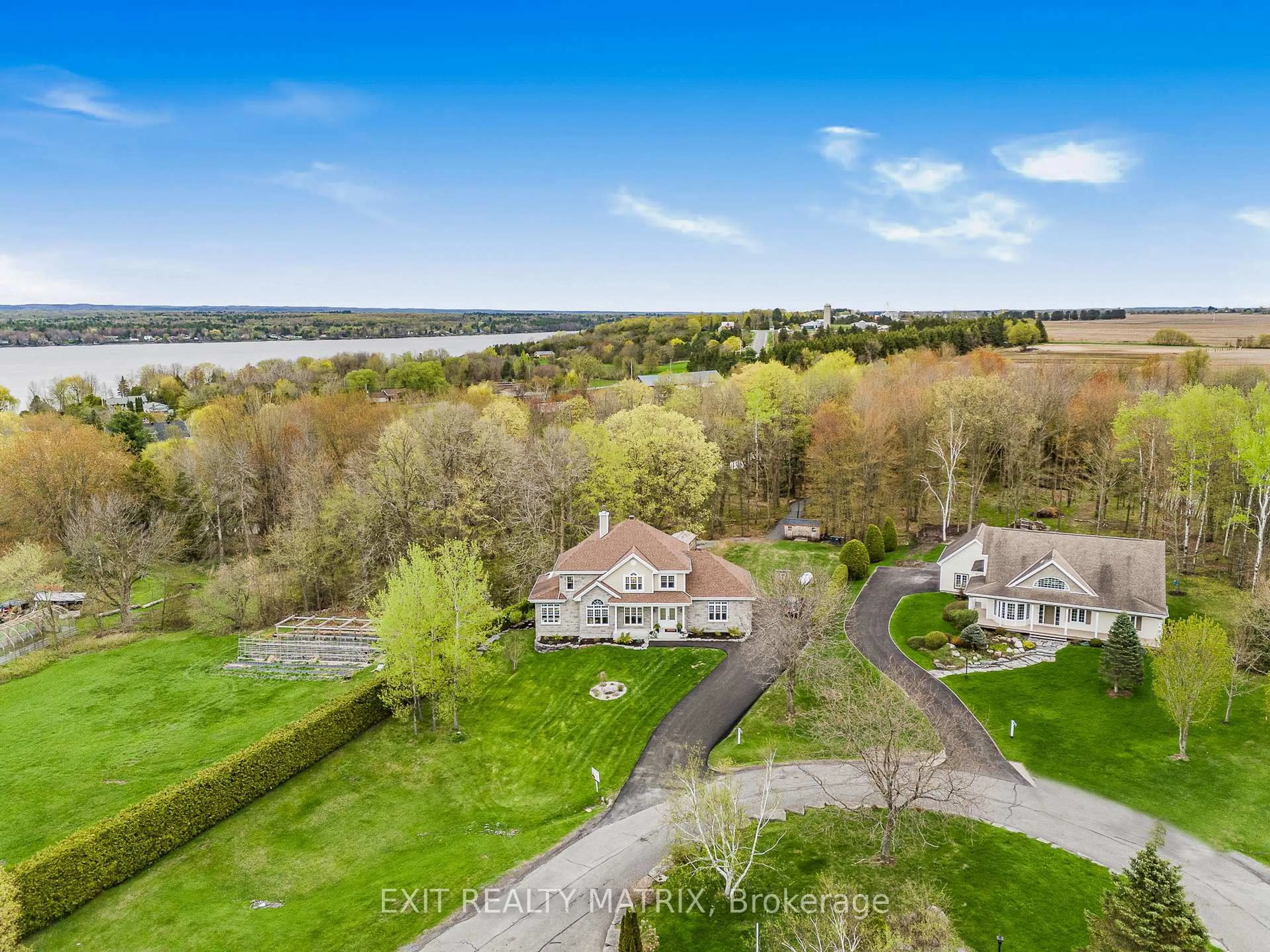 A pic from outside/outdoor area/front of a property/back of a property/a pic from drone, water/lake/river/ocean view for 64 Radstock Lane #5, Champlain Ontario K6A 2R2