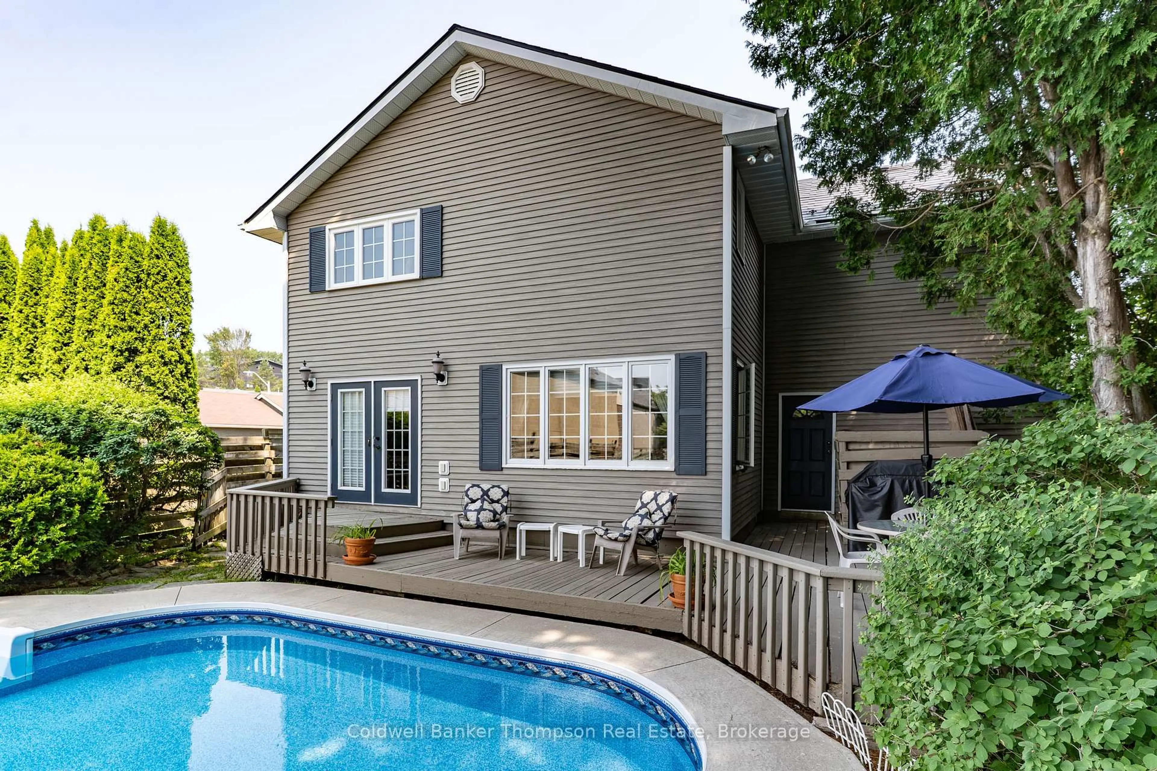 Unknown for 3 Cliff Ave, Huntsville Ontario P1H 1G4