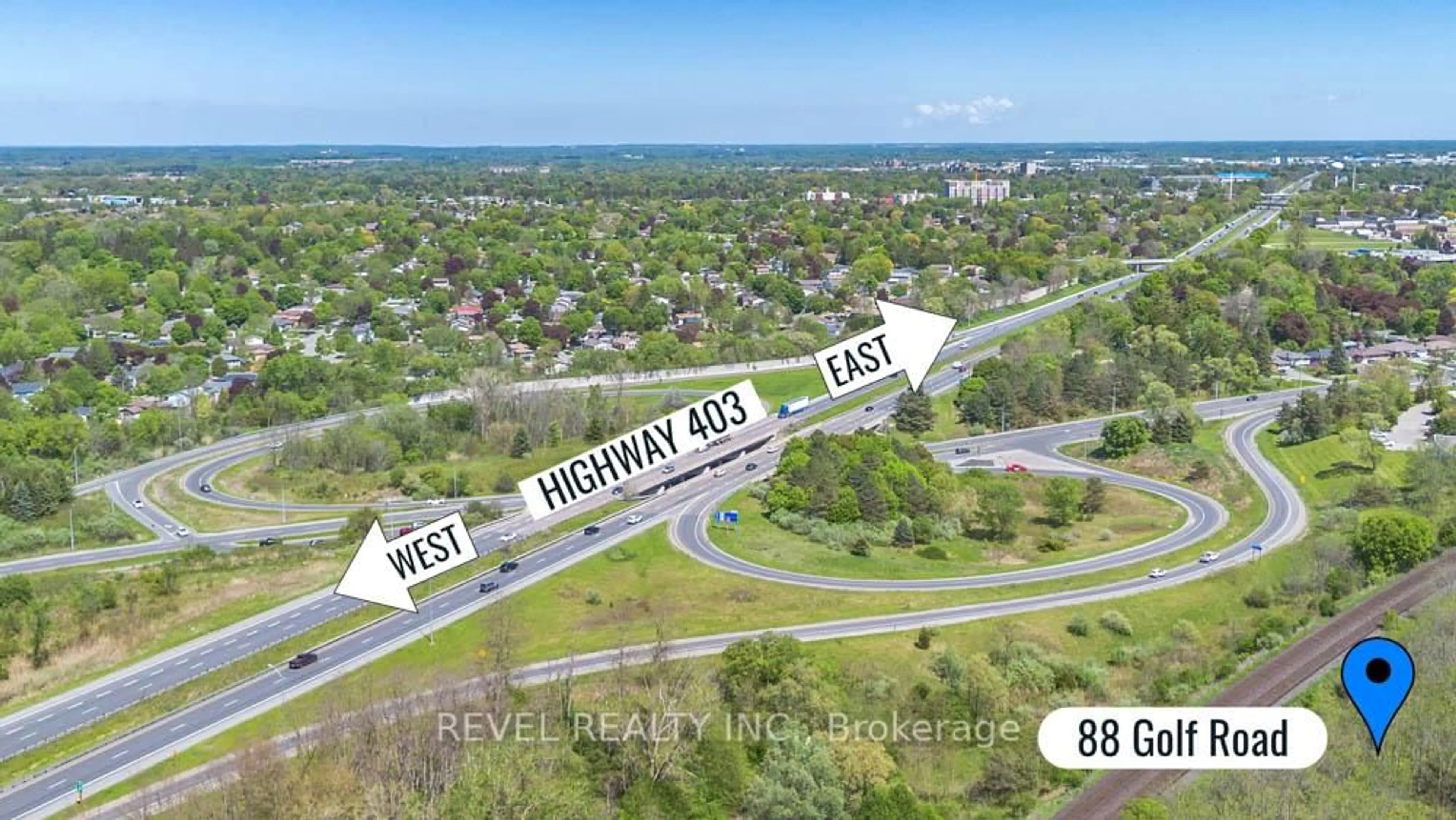 A pic from outside/outdoor area/front of a property/back of a property/a pic from drone, unknown for 88 Golf Rd, Brantford Ontario N3T 5L8