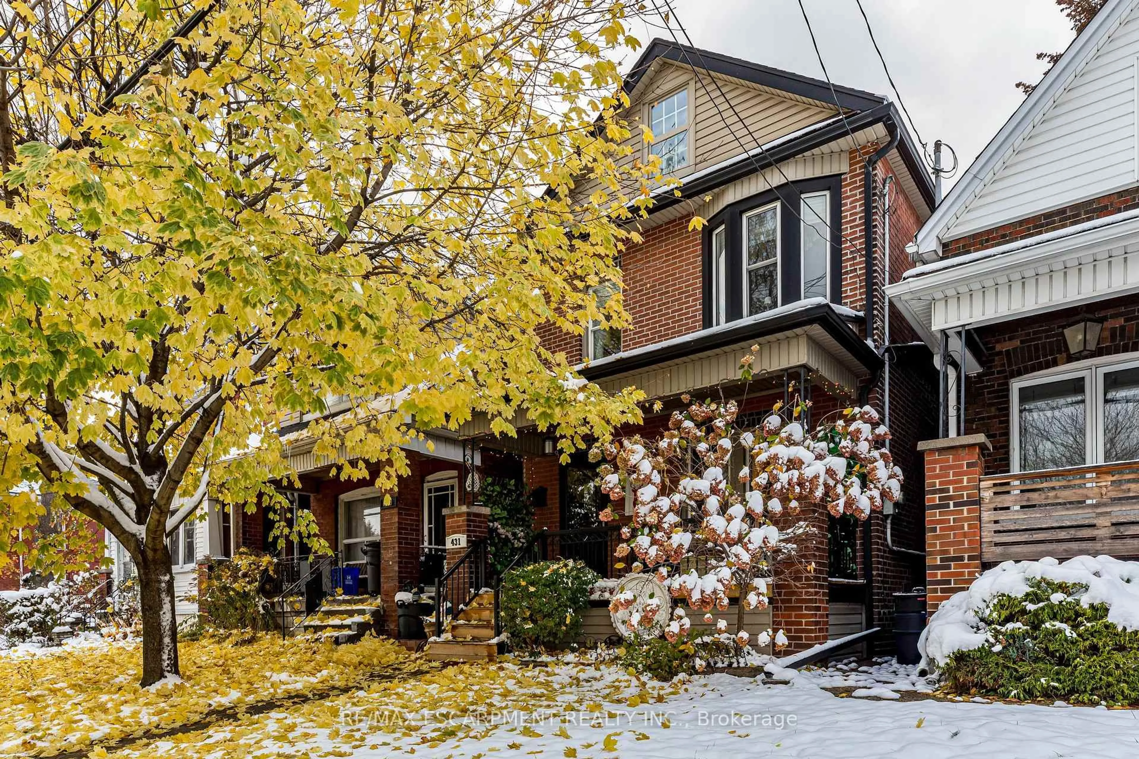 Home with brick exterior material, street for 431 Hughson St, Hamilton Ontario L8L 4N4