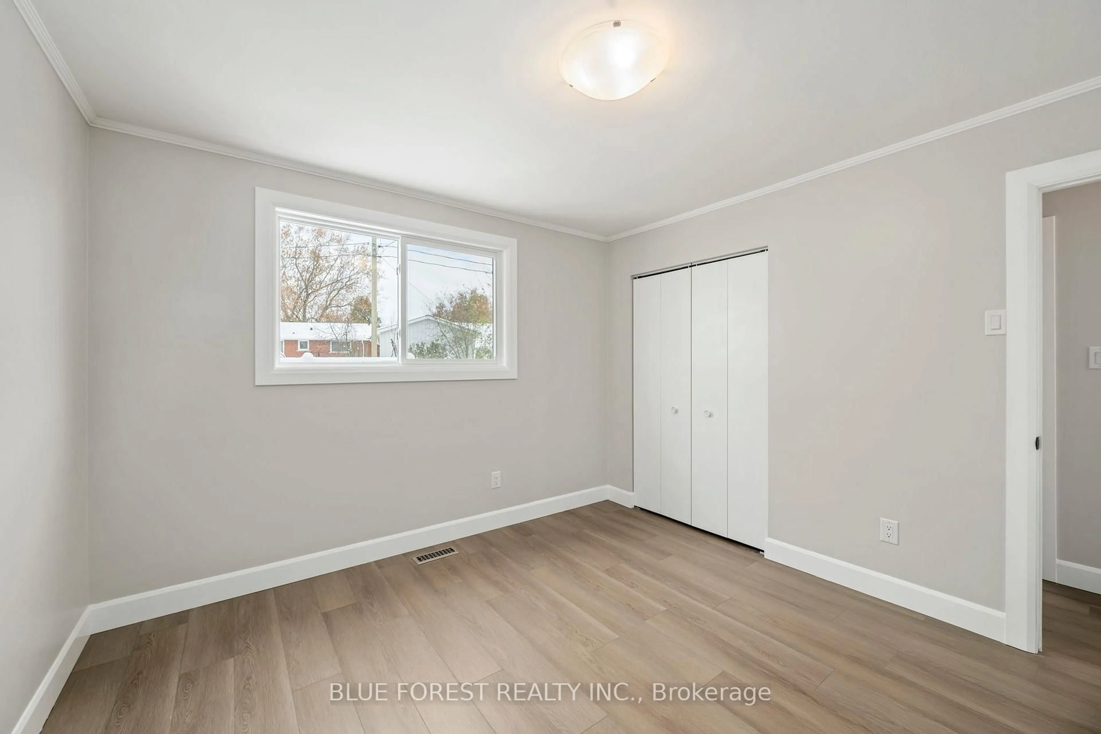 A pic of a room for 71 SPARTA St, St. Thomas Ontario N5R 5H1