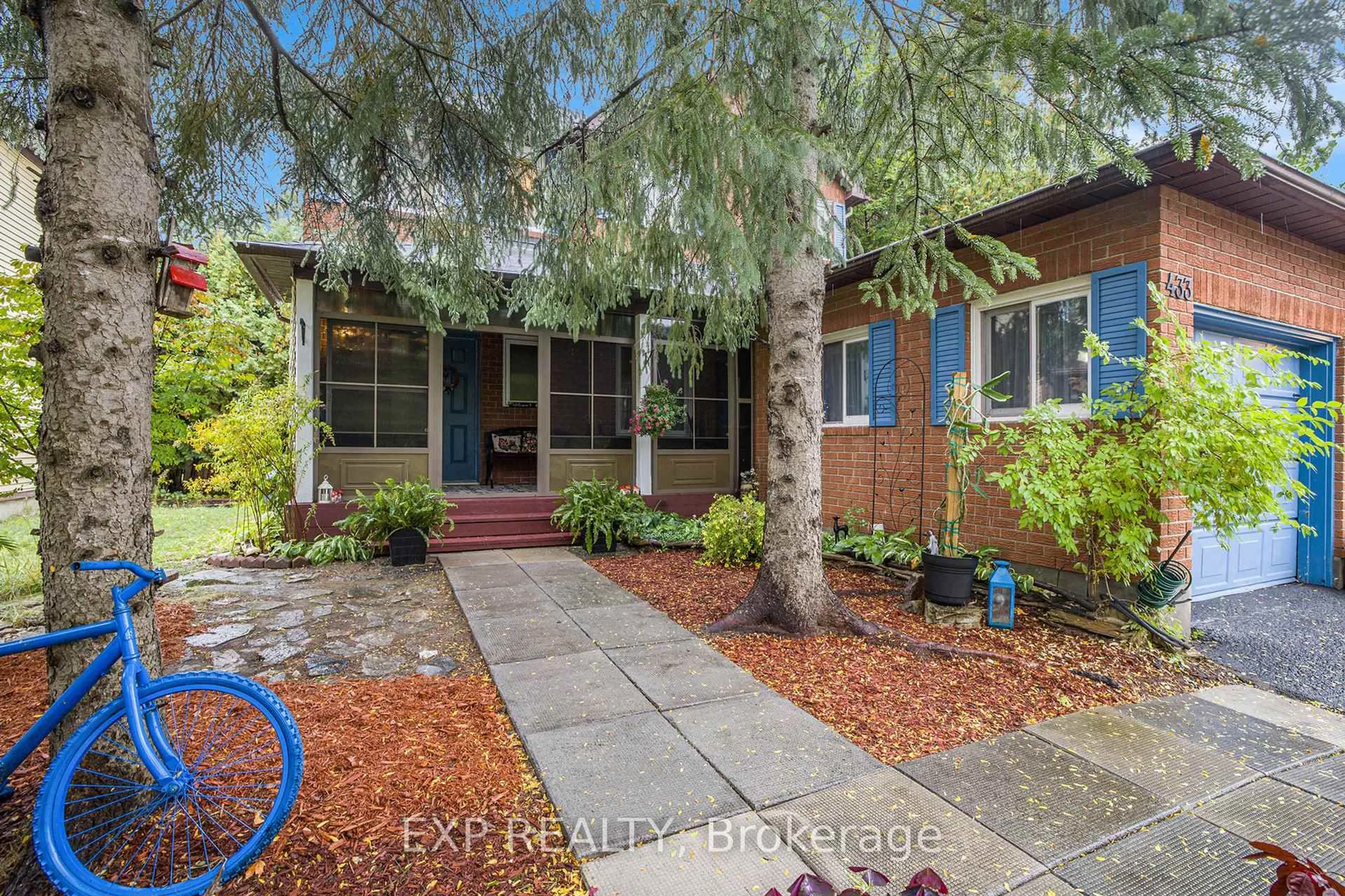 Unknown for 433 Pickford Dr, Kanata Ontario K2L 3R6