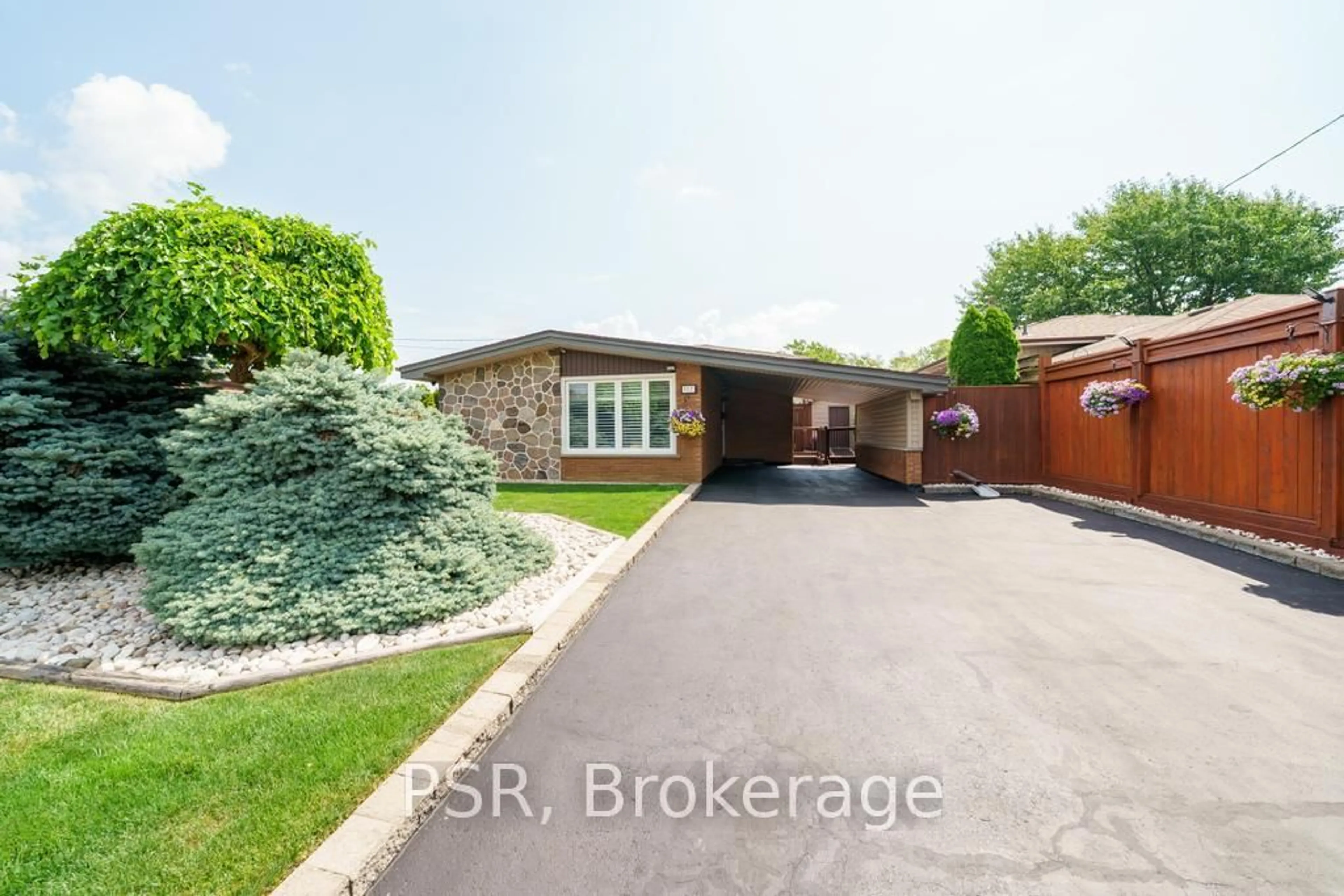 Home with brick exterior material, street for 117 Sunrise Dr, Hamilton Ontario L8K 4C5