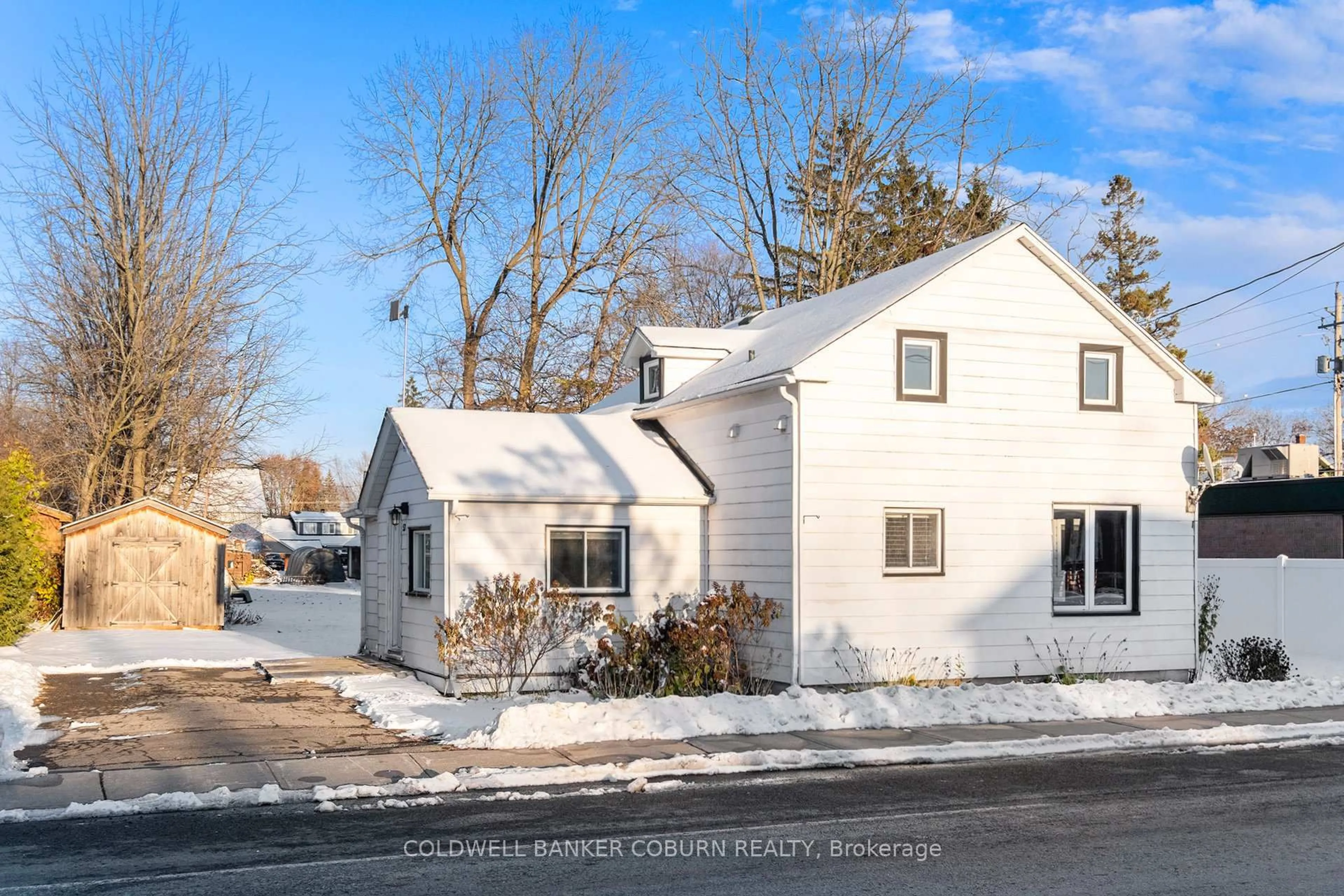 A pic from outside/outdoor area/front of a property/back of a property/a pic from drone, street for 53 Main St, North Dundas Ontario K0C 1H0