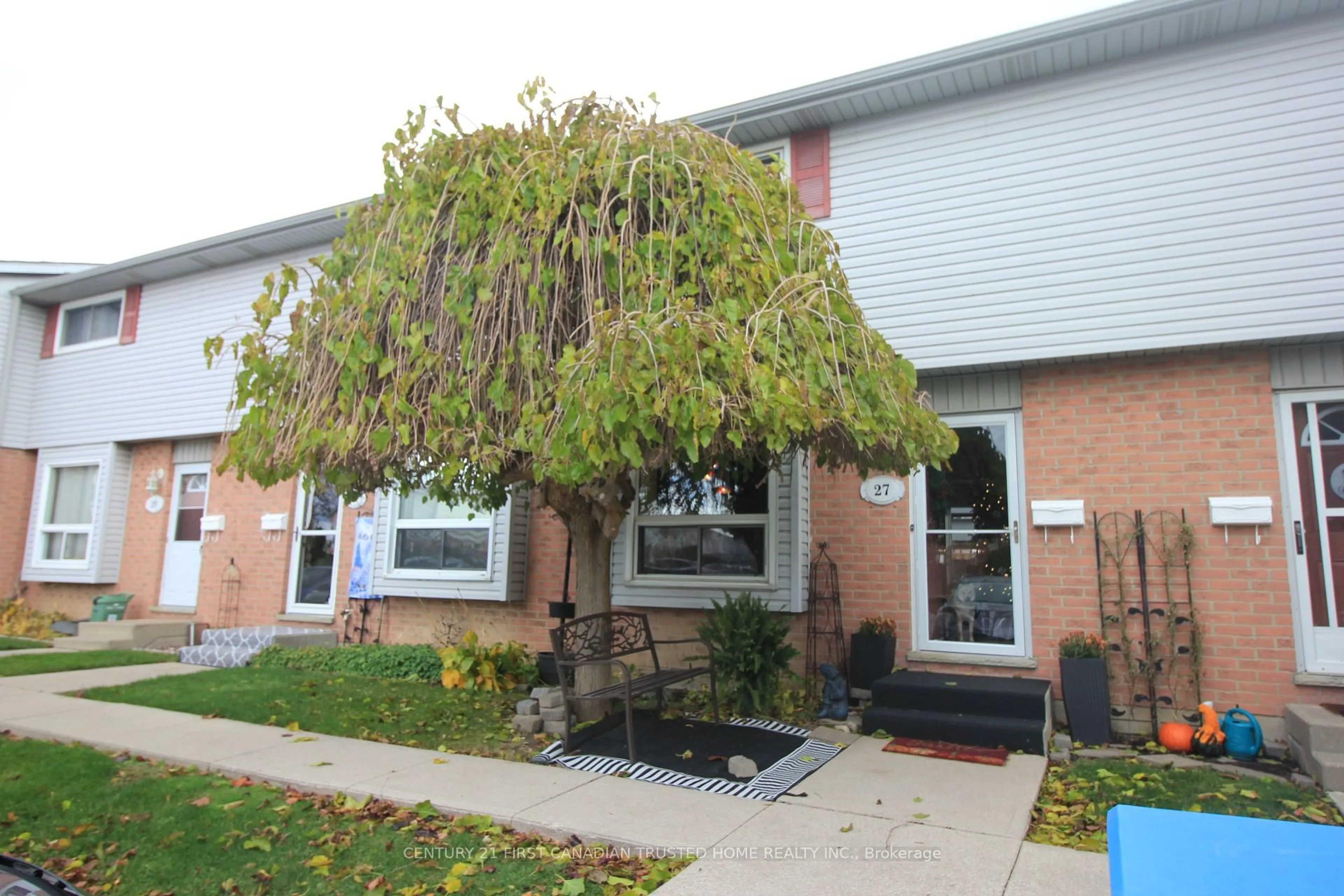 Unknown for 1430 Jalna Blvd #27, London South Ontario N6E 3C1