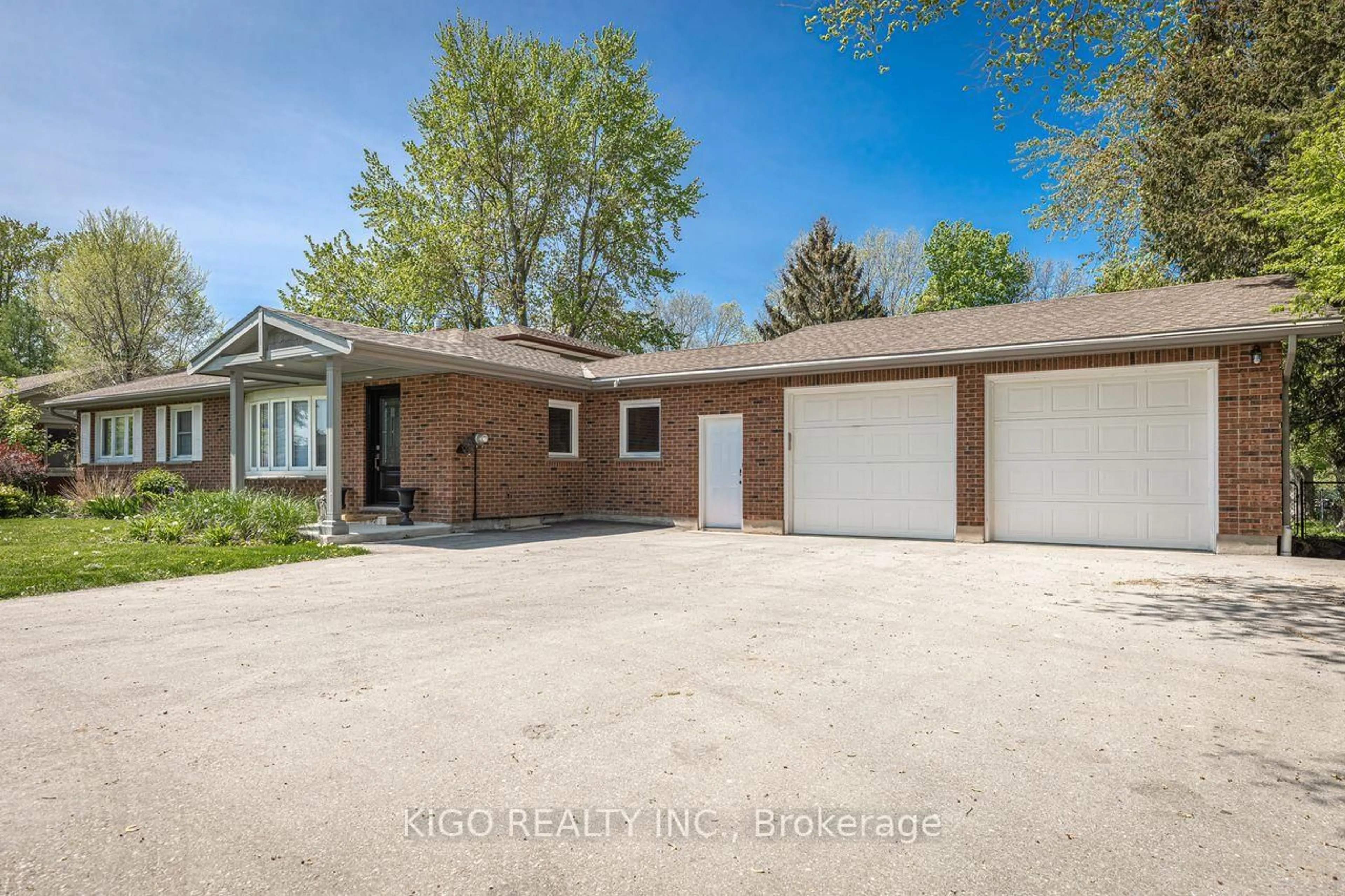 Unknown for 2320 HYDE PARK Rd, London North Ontario N6H 5K2