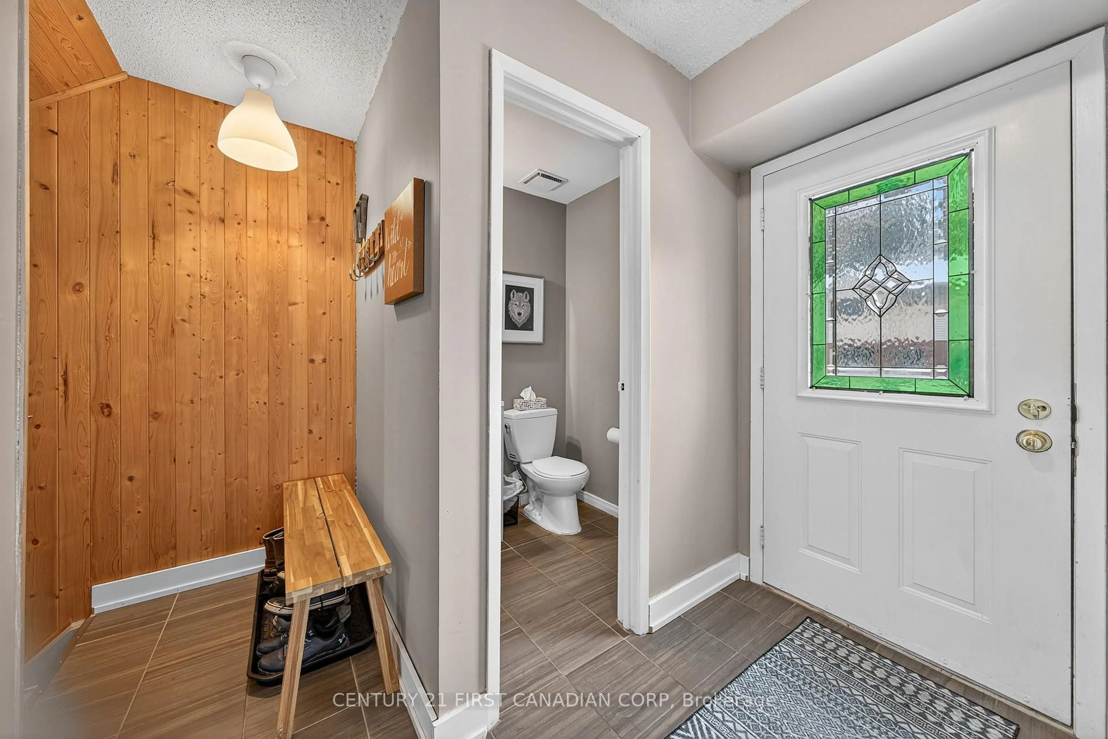 Indoor entryway for 35 Waterman Ave #3, London South Ontario N6C 5S9