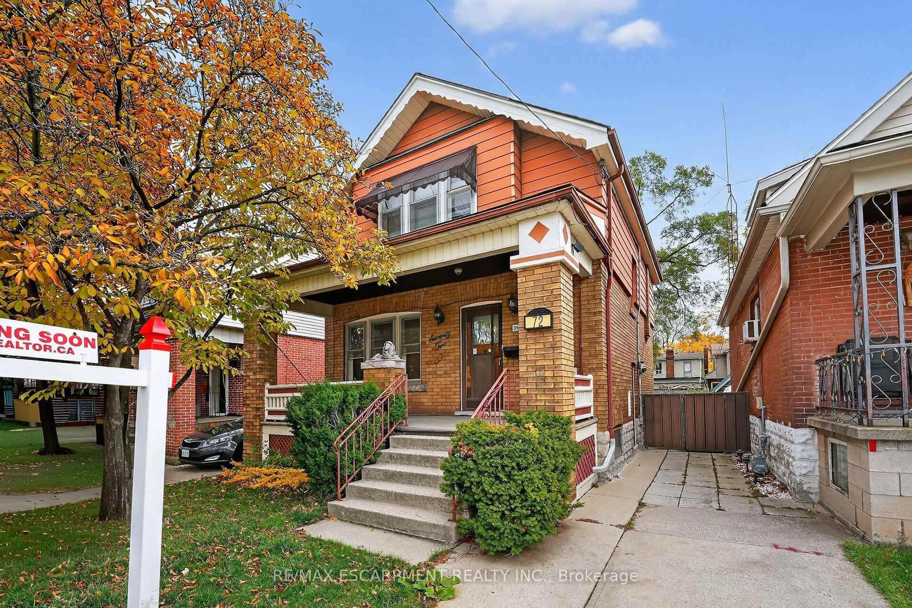 Home with brick exterior material, street for 72 London St, Hamilton Ontario L8H 4B5