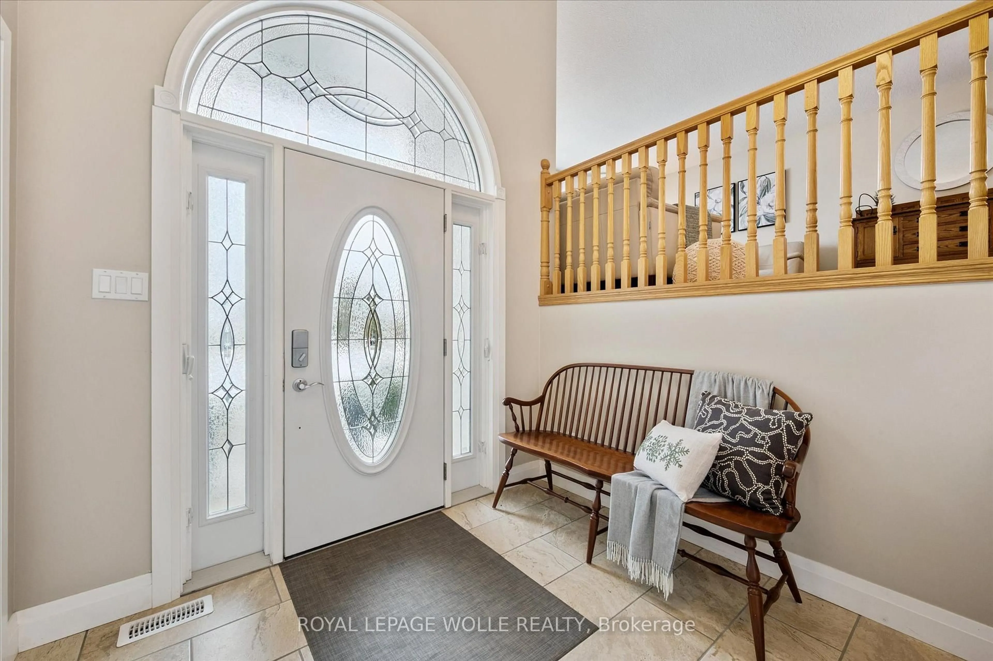 Indoor entryway for 4130 Weimar Line, Wellesley Ontario N0B 2T0