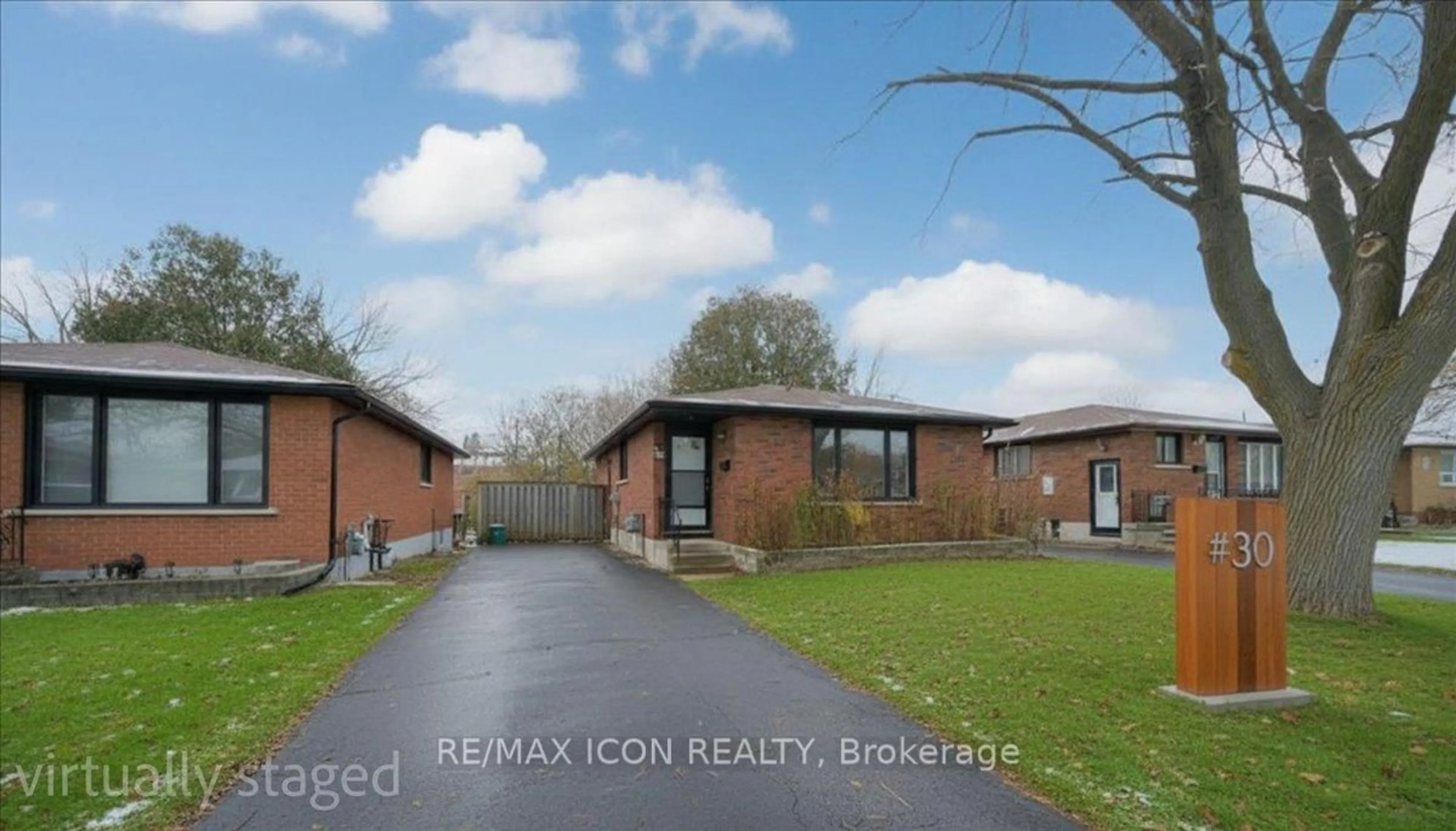 Home with brick exterior material, street for 30 Pretoria Rd, Cambridge Ontario N1R 5C6