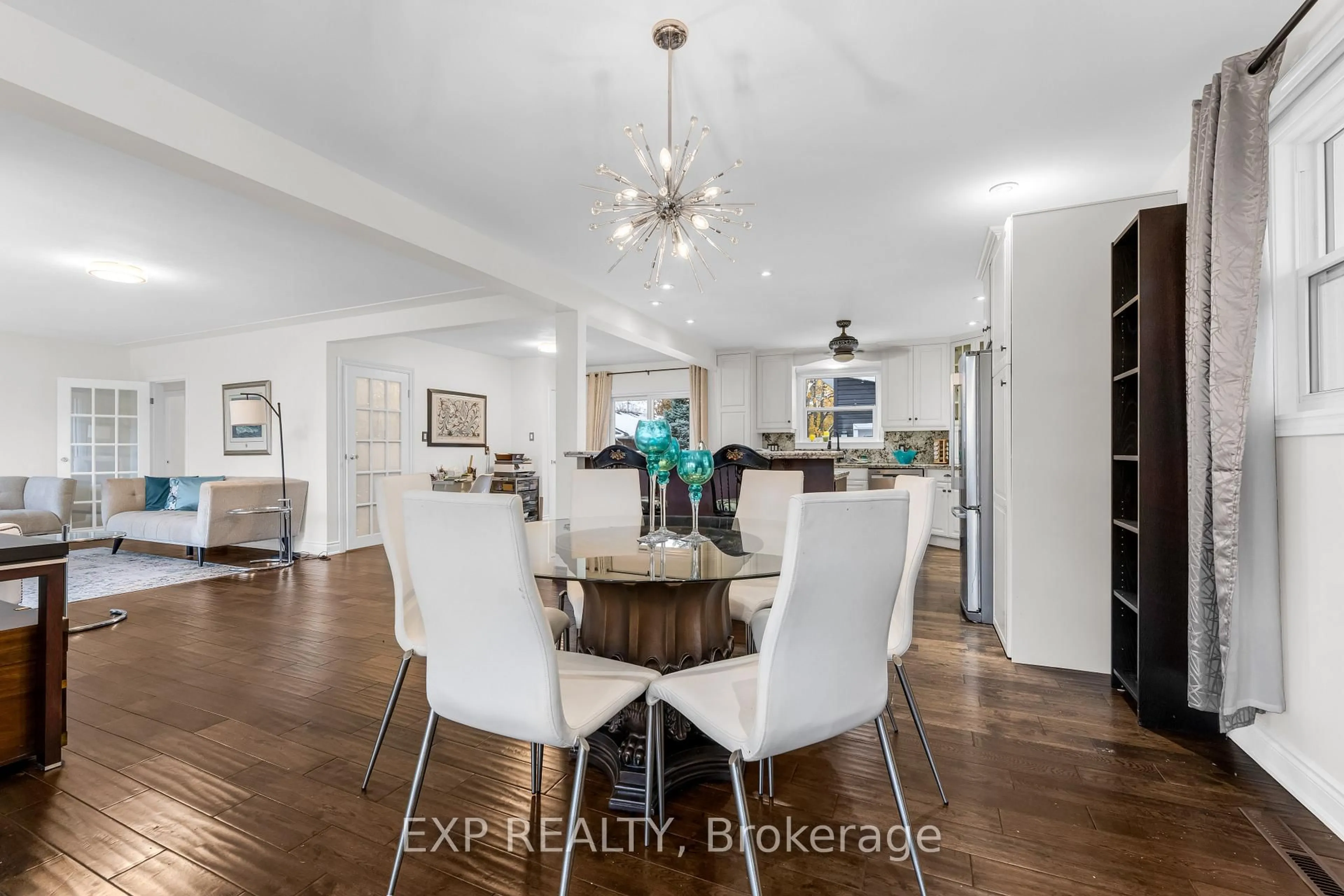 Dining room, unknown for 21 Lakeside Dr, Grimsby Ontario L3M 2K9