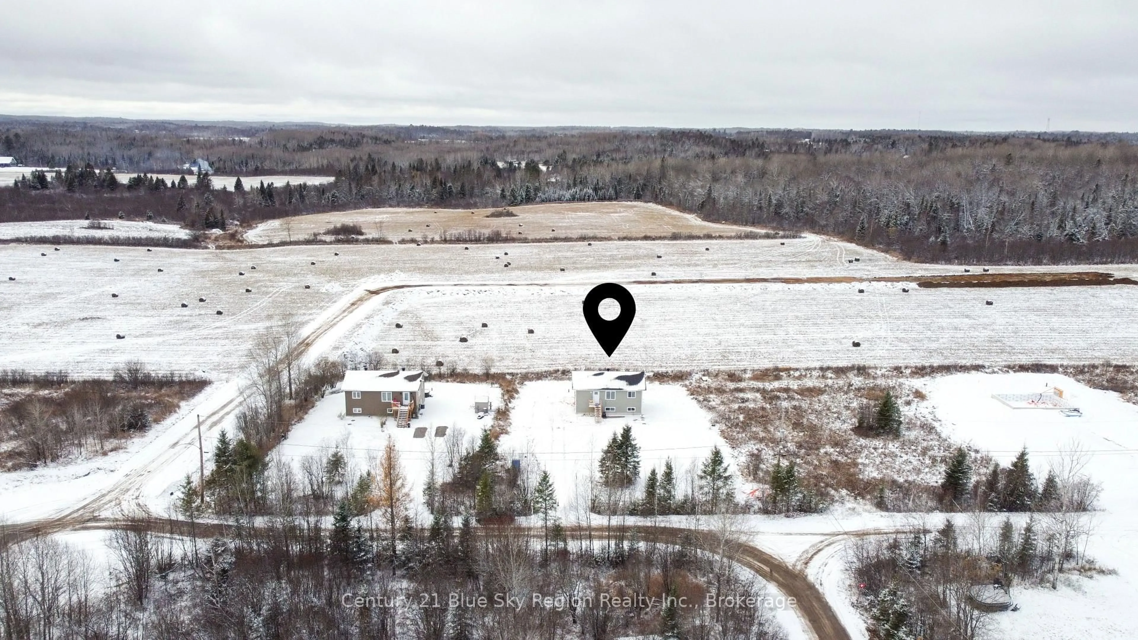 A pic from outside/outdoor area/front of a property/back of a property/a pic from drone, unknown for 201 TALON Cres, Bonfield Ontario P0H 2E0