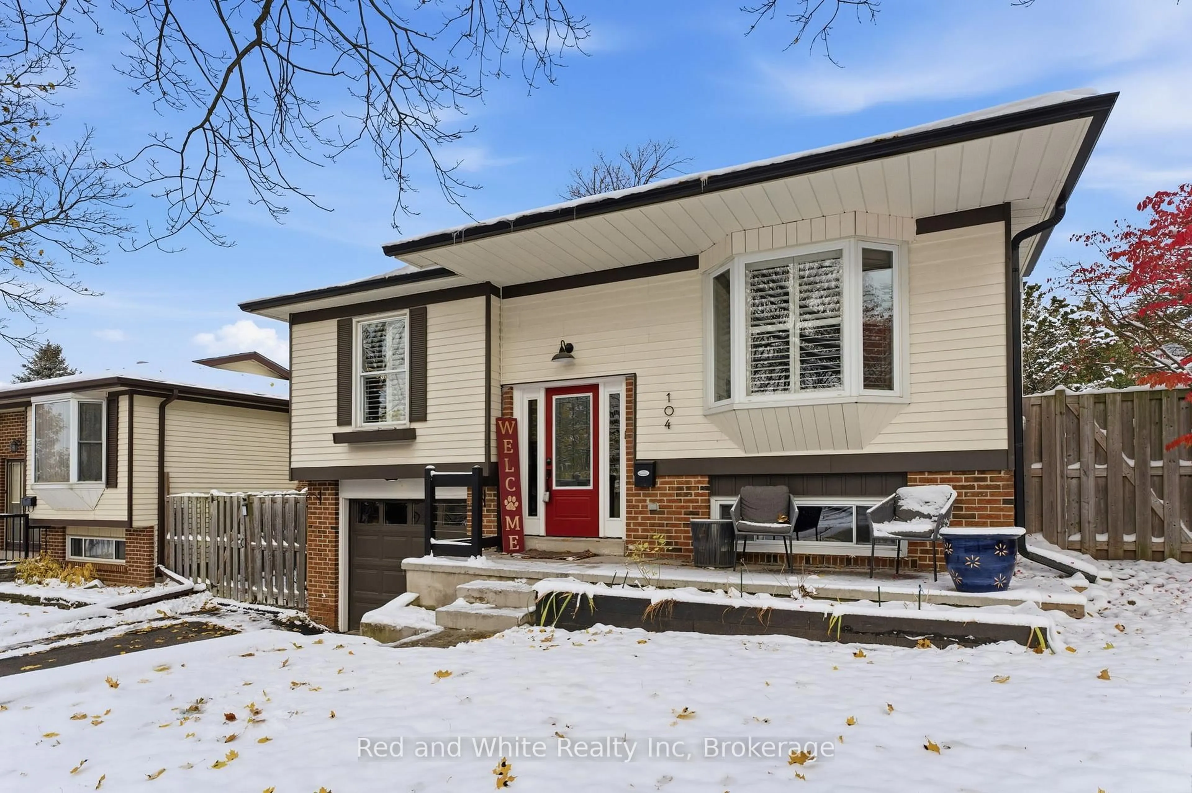 Home with brick exterior material, street for 104 Cindy Ave, Cambridge Ontario N3C 3J2