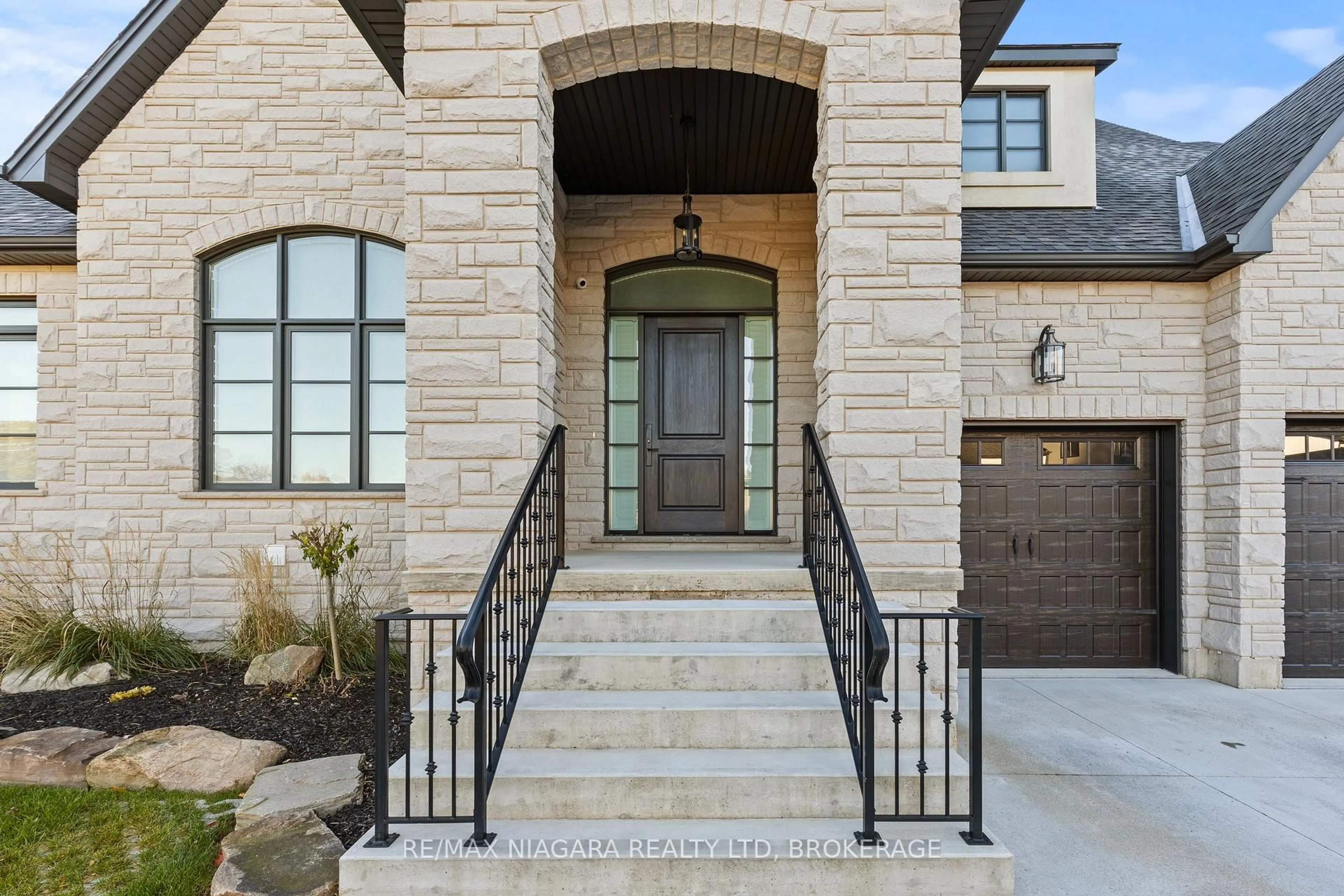 Unknown for 3 Fedorkow Lane, Niagara-on-the-Lake Ontario L0S 1P0