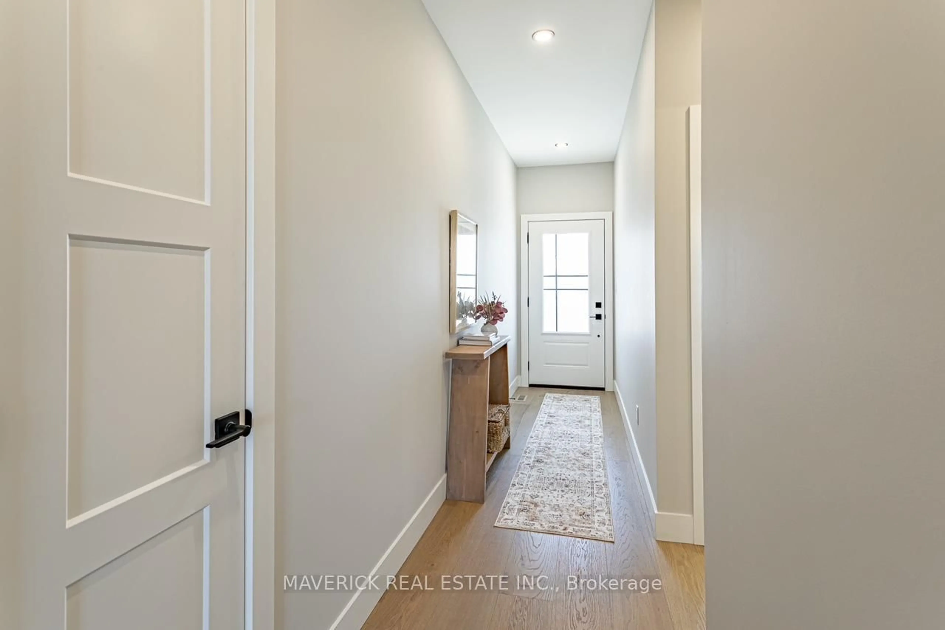 Indoor entryway for 183 Brock St #3, Zorra Ontario N0M 2M0