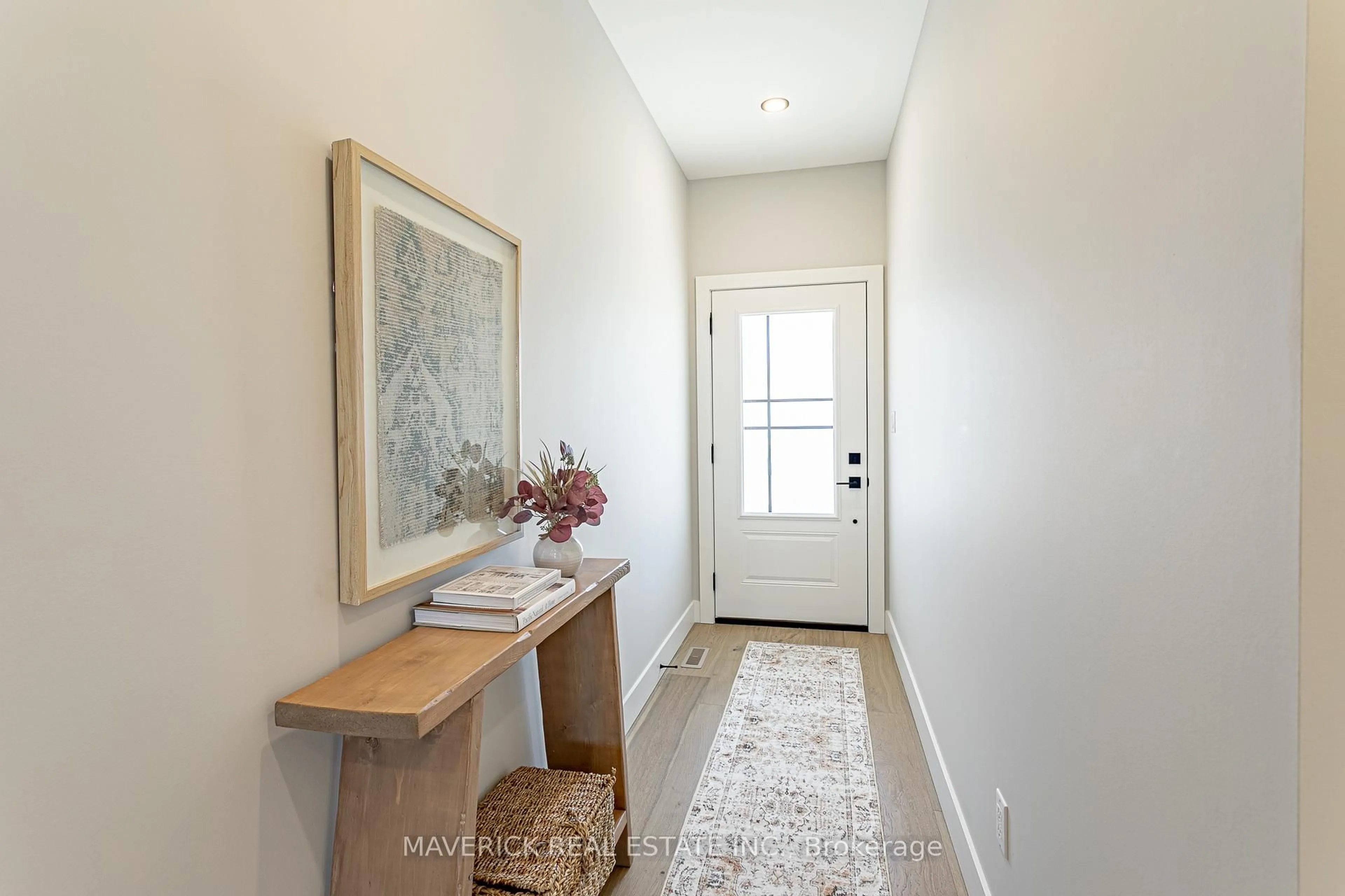 Indoor entryway for 183 Brock St #3, Zorra Ontario N0M 2M0