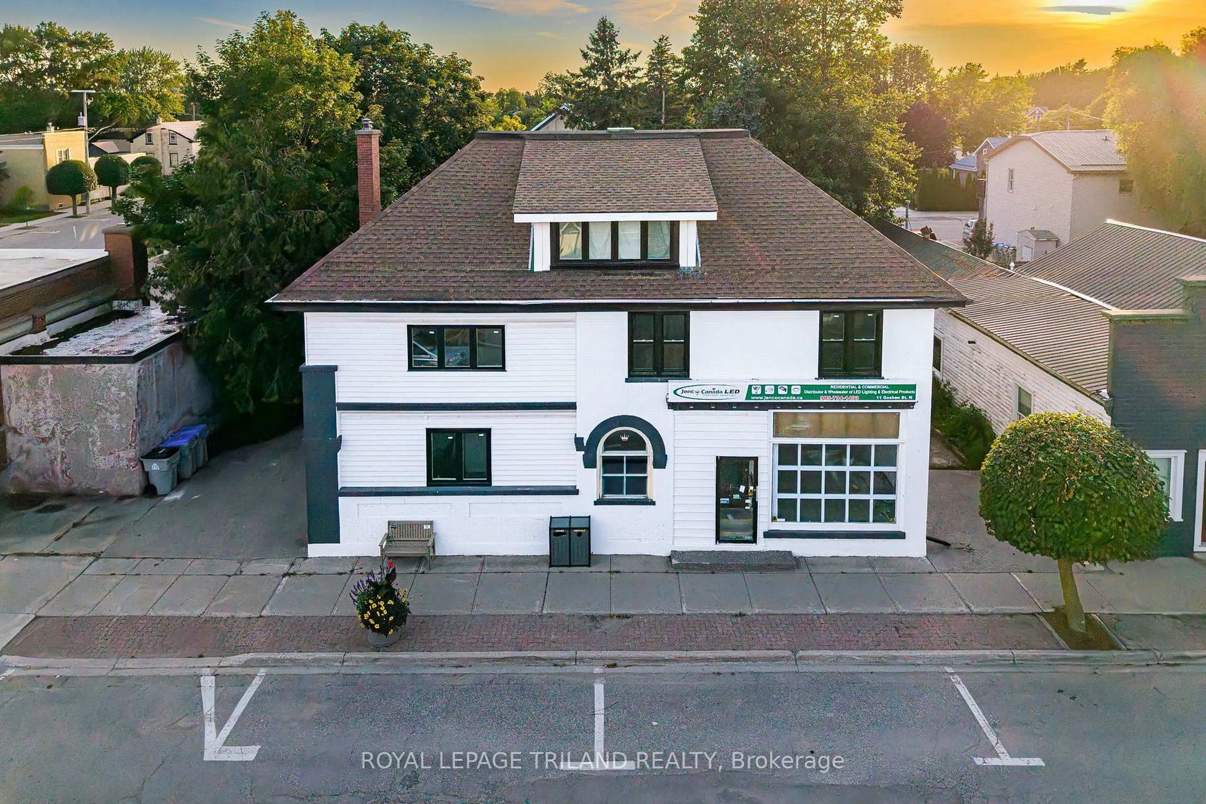 A pic from outside/outdoor area/front of a property/back of a property/a pic from drone, building for 11 Goshen St, Bluewater Ontario N0M 2T0