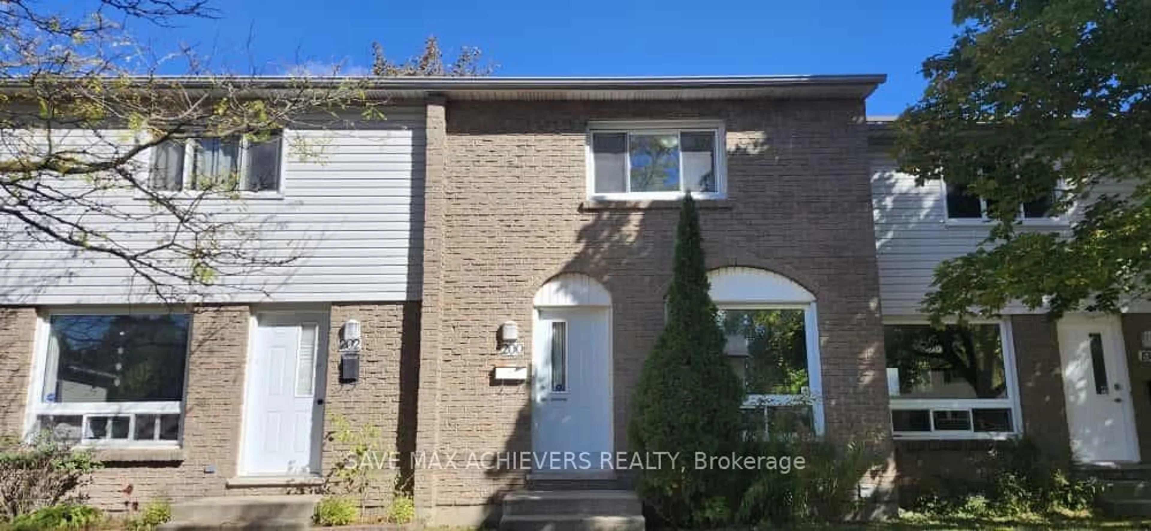 Unknown for 1775 Culver Dr #Unit #200, London East Ontario N5V 3H6