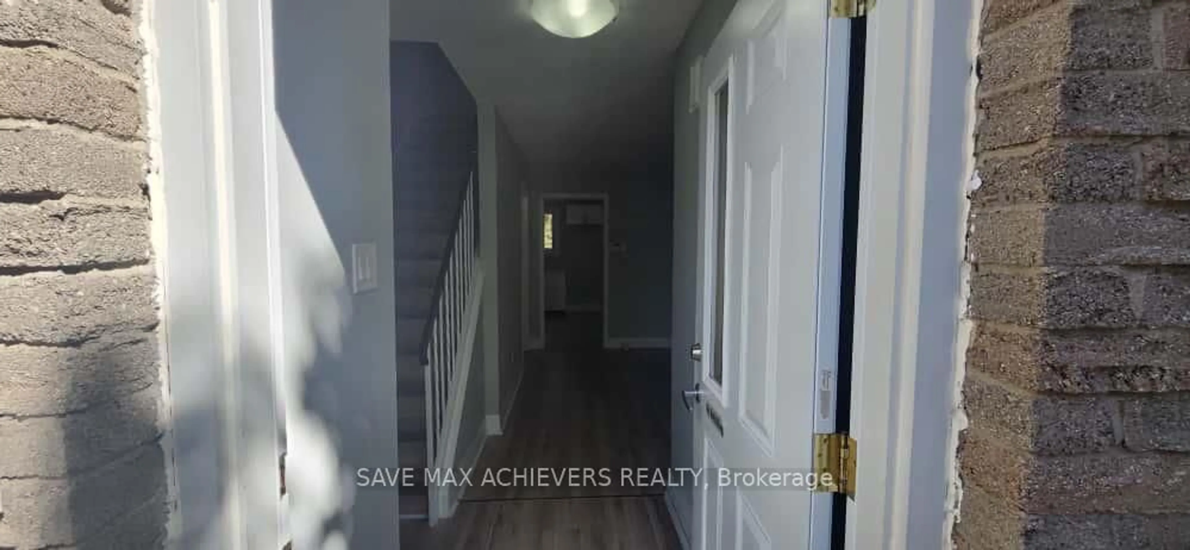 Unknown for 1775 Culver Dr #Unit #200, London East Ontario N5V 3H6