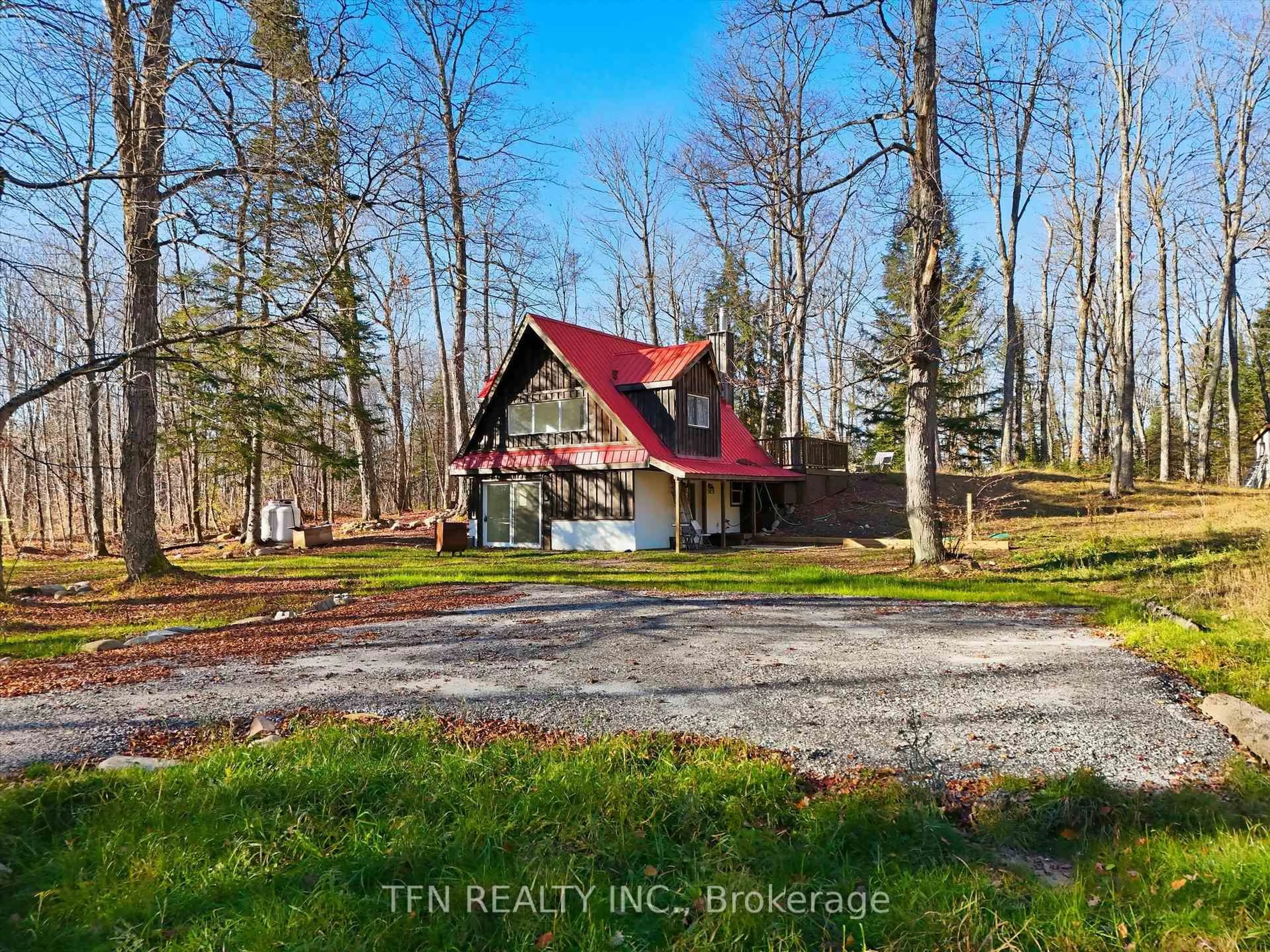 A pic from outside/outdoor area/front of a property/back of a property/a pic from drone, unknown for 657 Relative Rd, Armour Ontario P0A 1C0