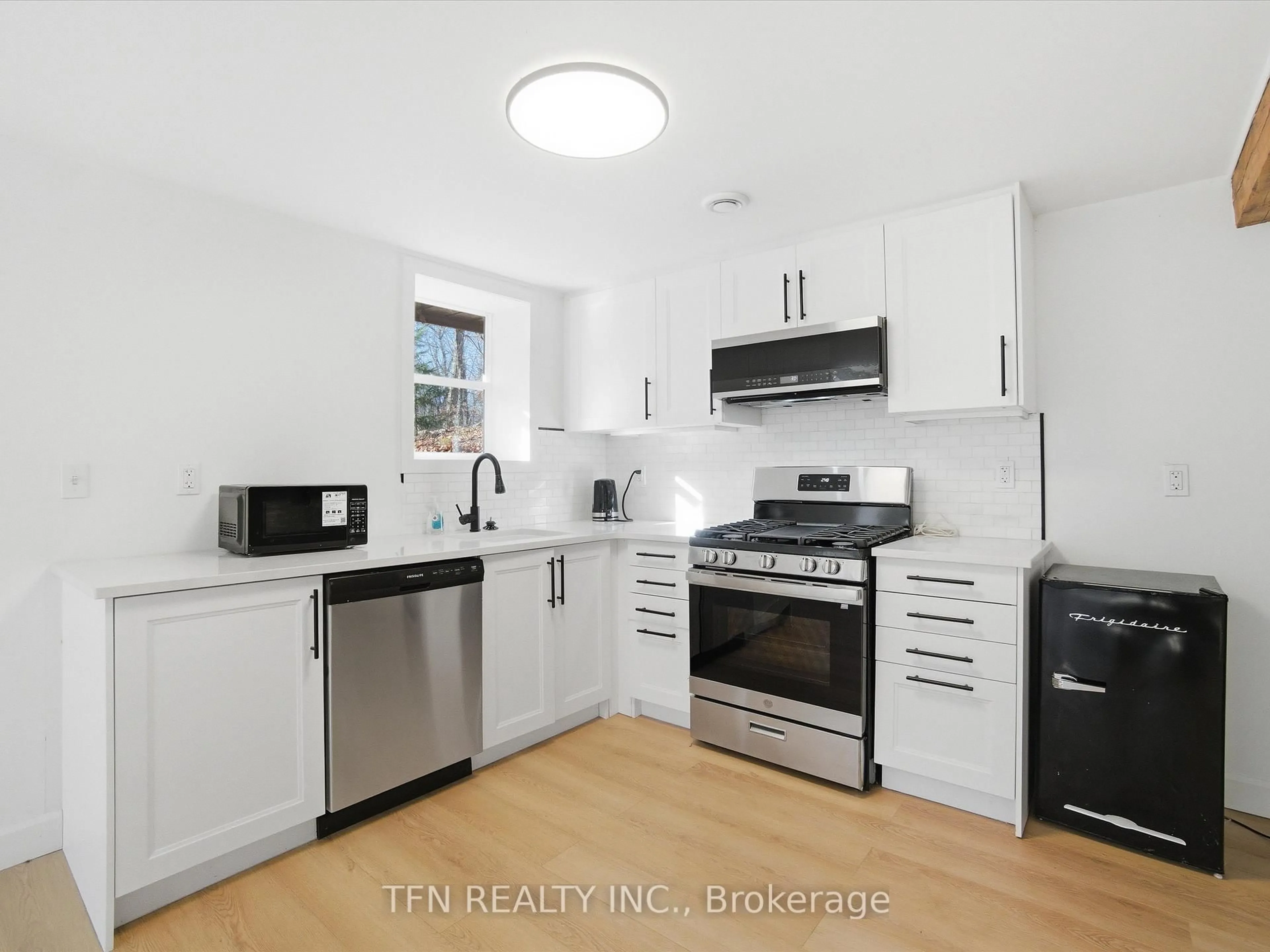 Standard kitchen, unknown for 657 Relative Rd, Armour Ontario P0A 1C0