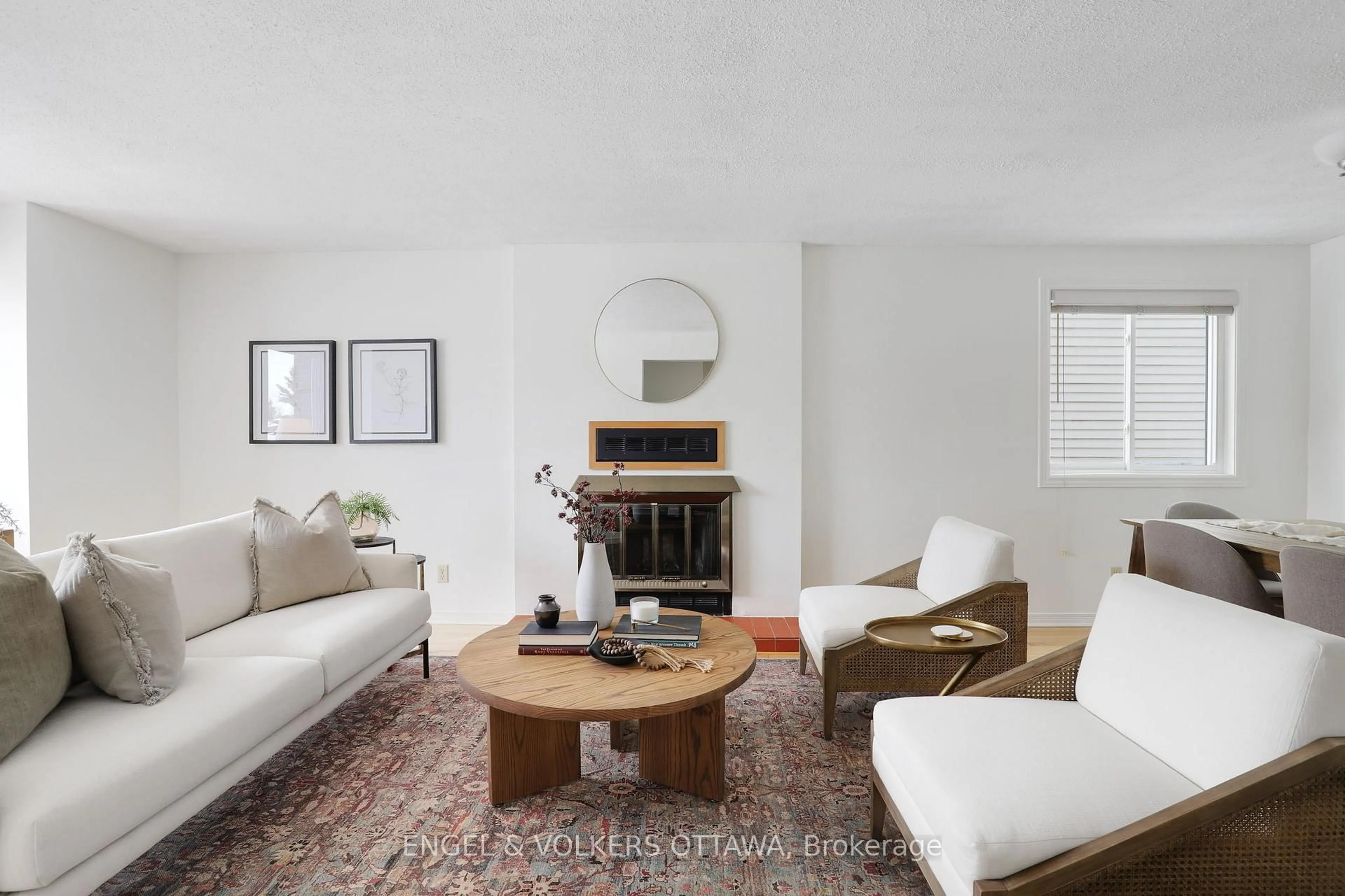 Living room with furniture, unknown for 60 Homestead St, Nepean Ontario K2E 7N6