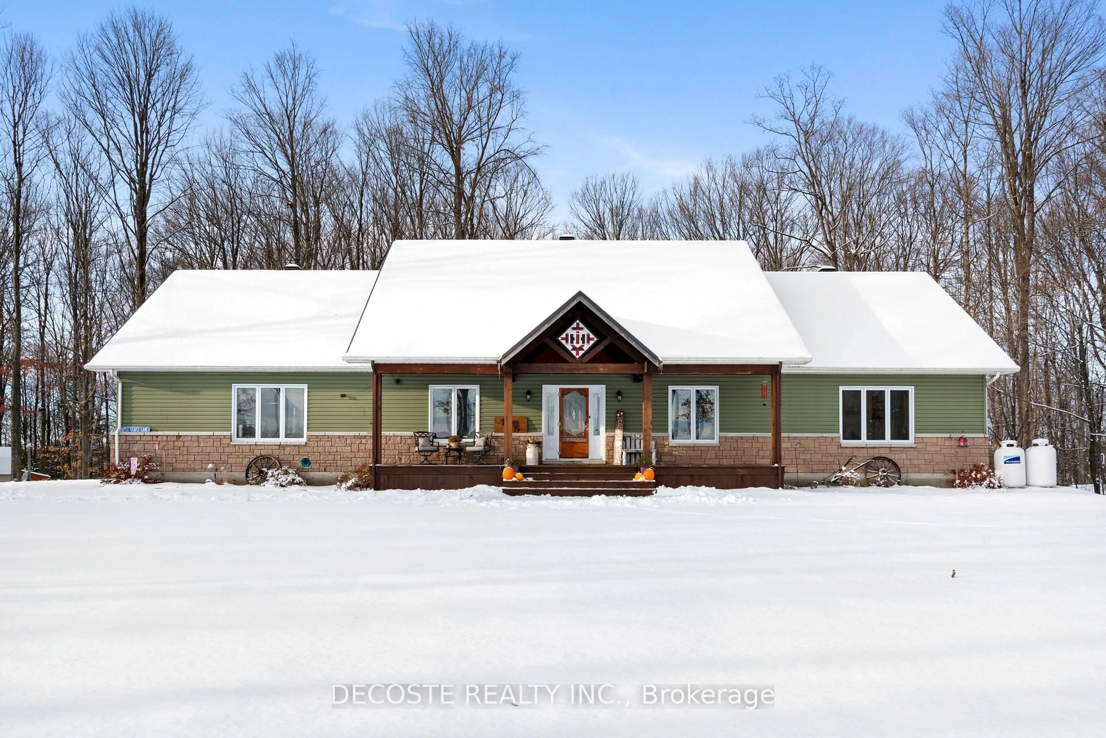 Unknown for 16471 Maple St, North Stormont Ontario K0C 1C0