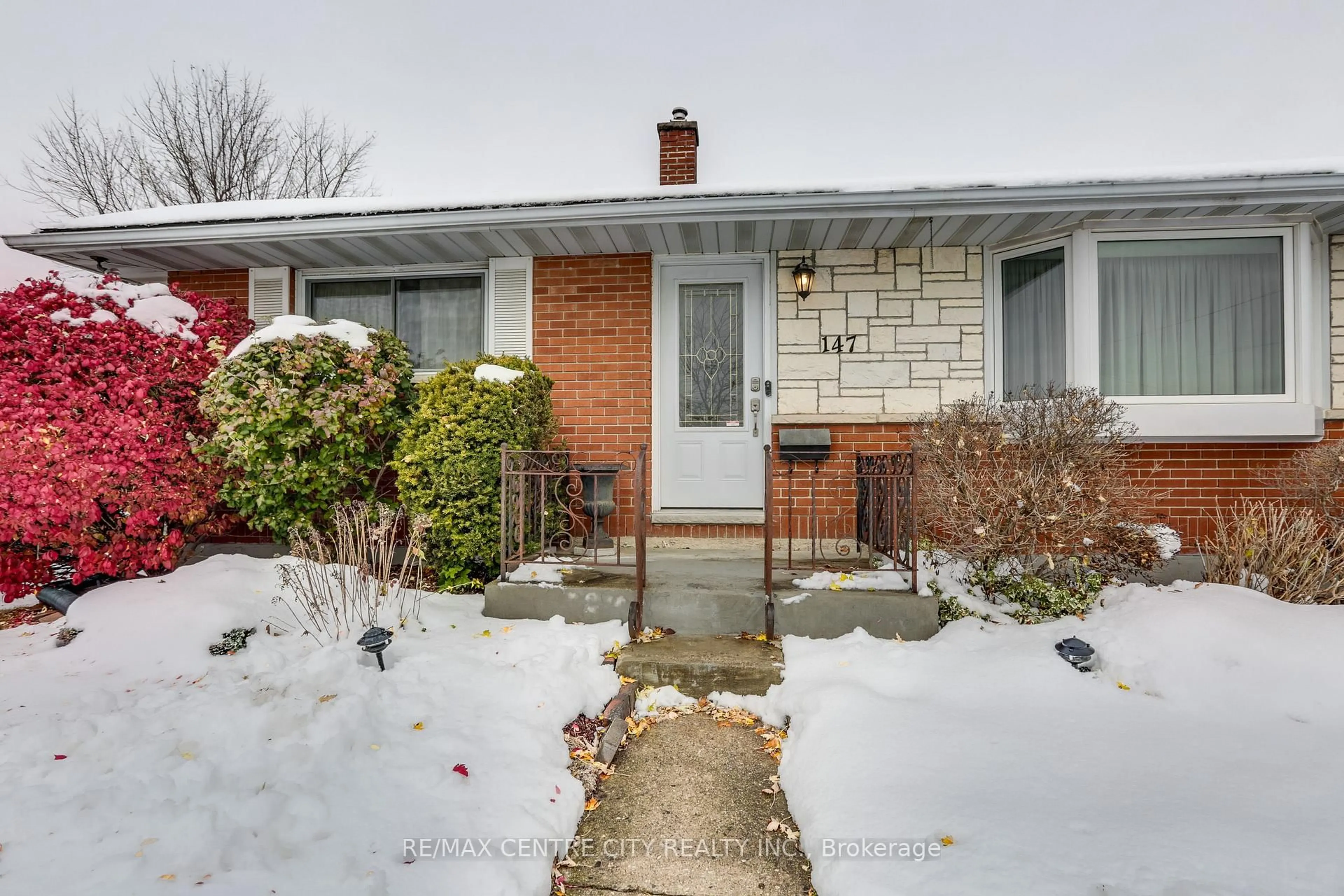 Unknown for 147 Susan Ave, London East Ontario N5V 2G3