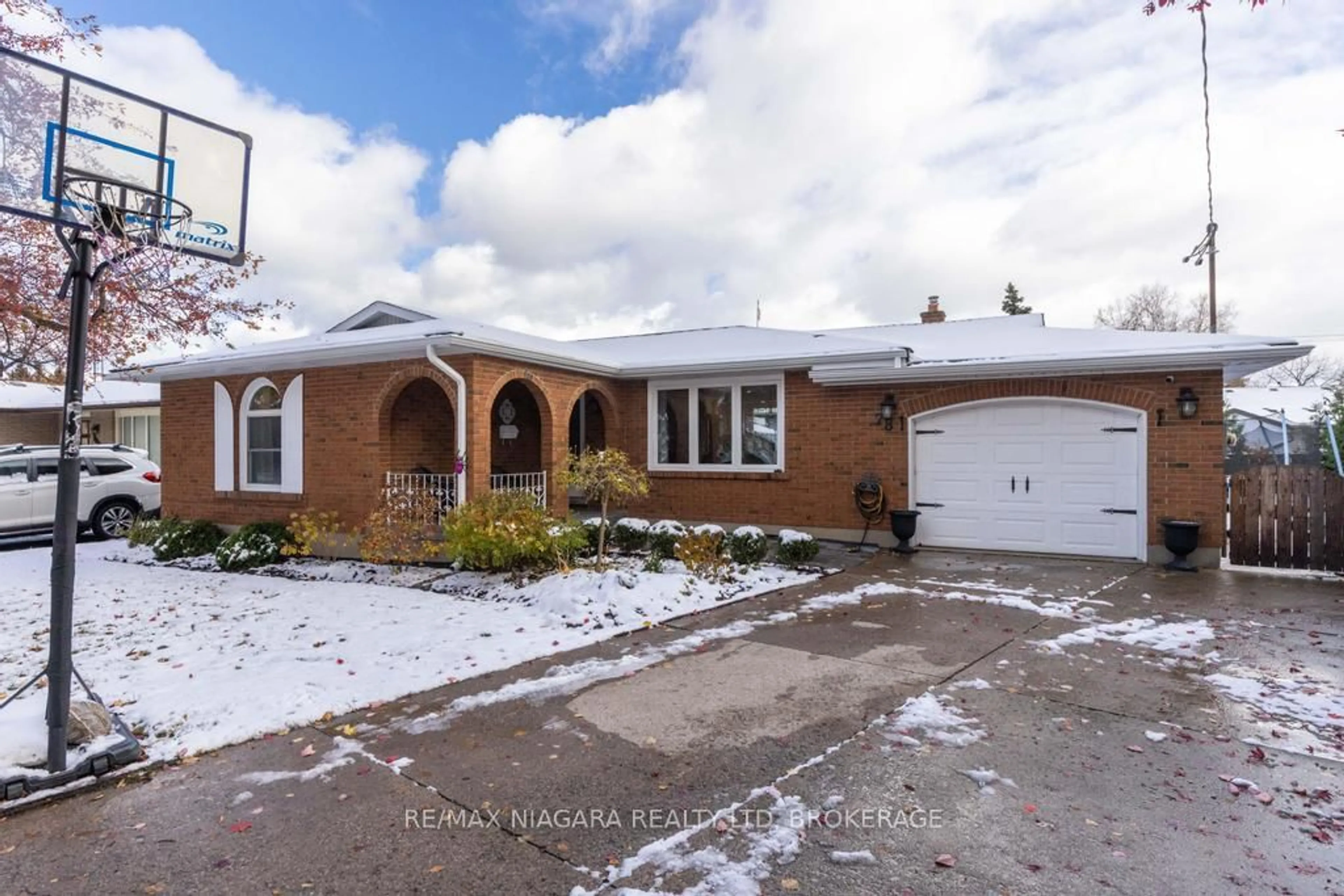 Unknown for 78 Glen Park Rd, St. Catharines Ontario L2N 3E9