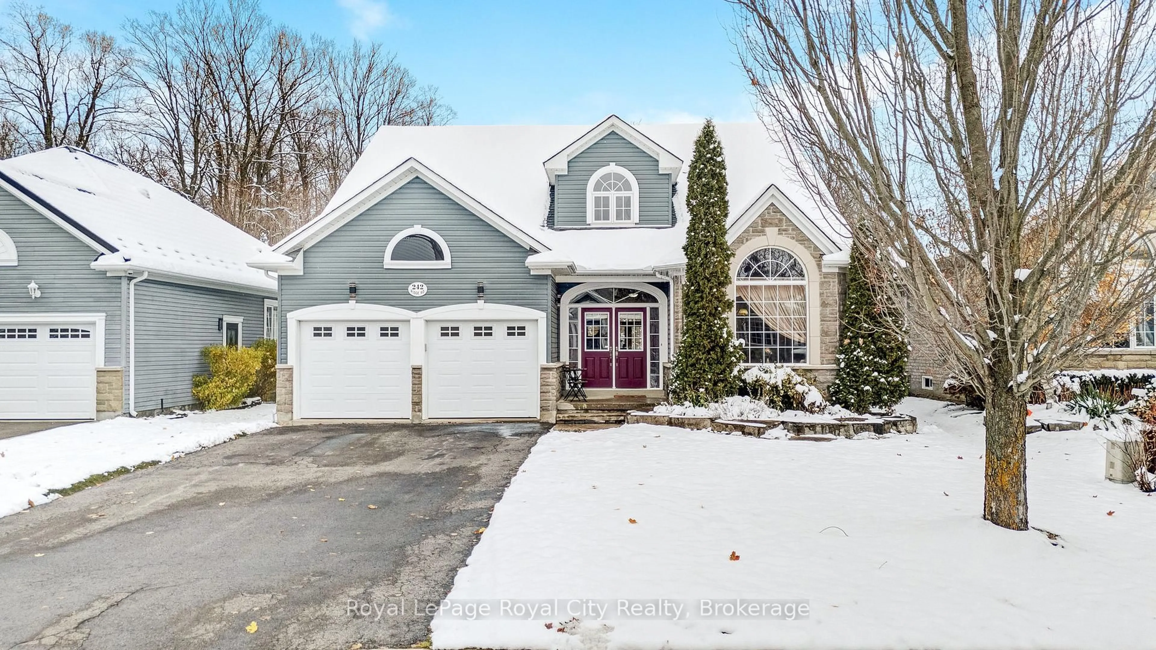 Home with vinyl exterior material, street for 242 Ridge Rd, Guelph/Eramosa Ontario N0B 2K0