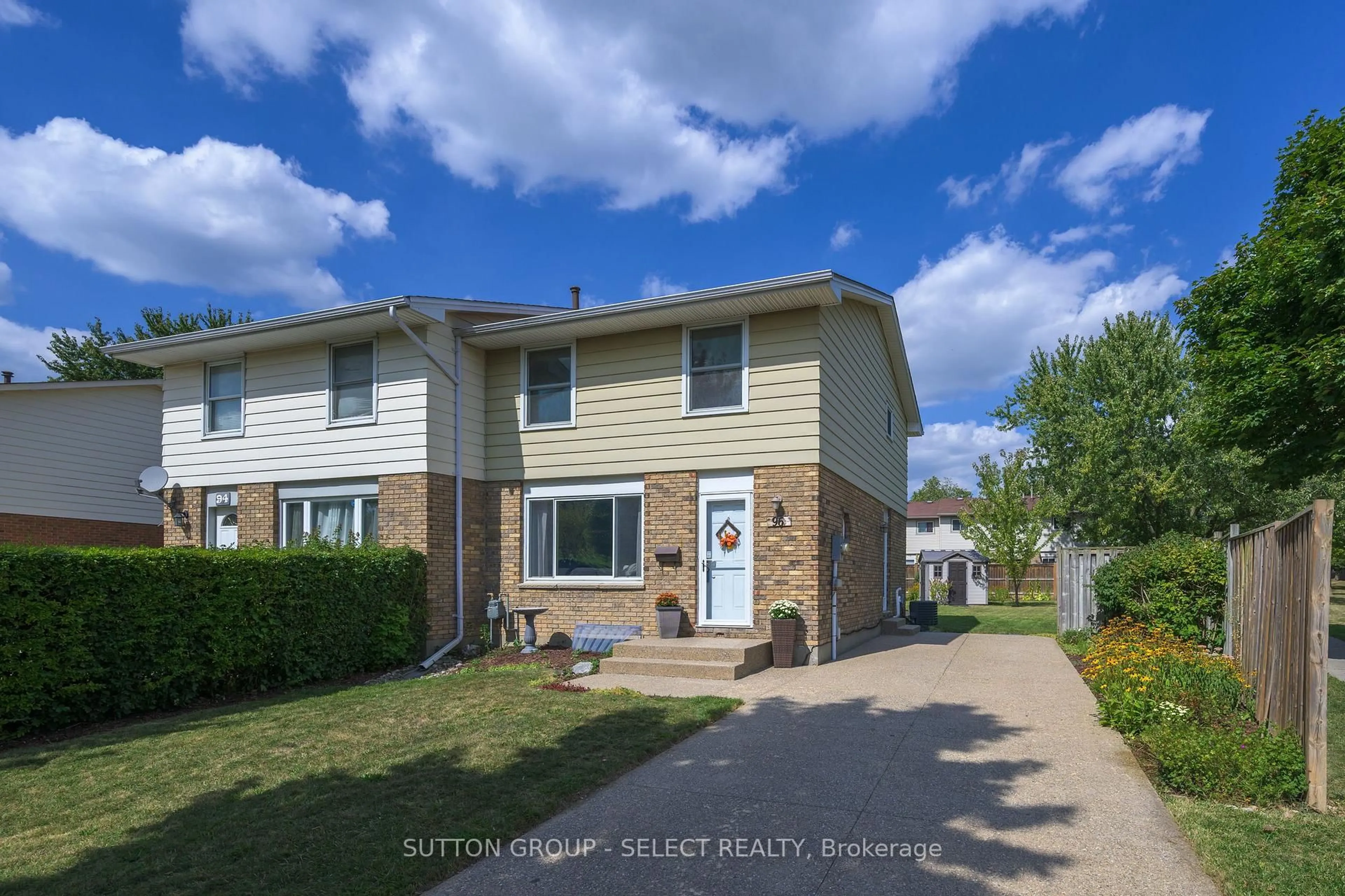 Unknown for 96 Elvira Cres, London South Ontario N6E 2P5