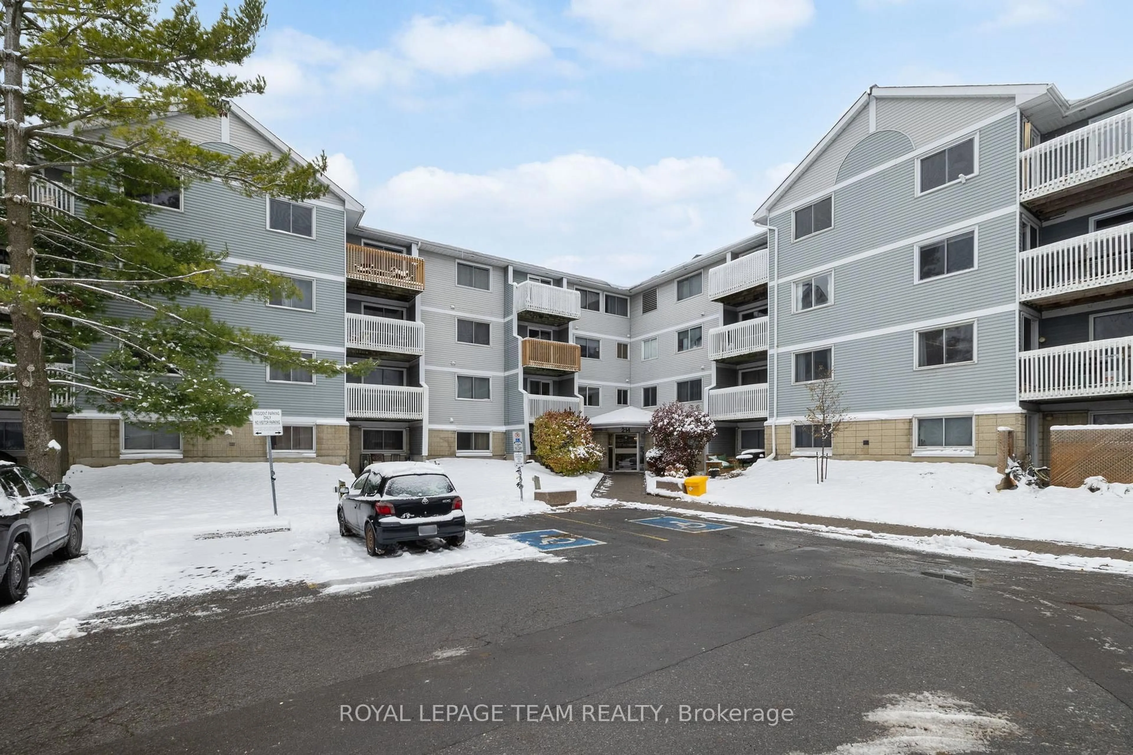 Unknown for 214 Viewmount Dr #314, Ottawa Ontario K2E 7X3